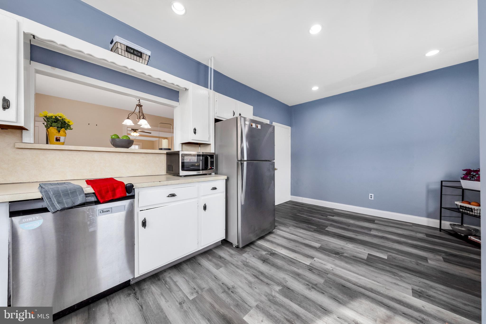 MERWOOD PARK - Residential