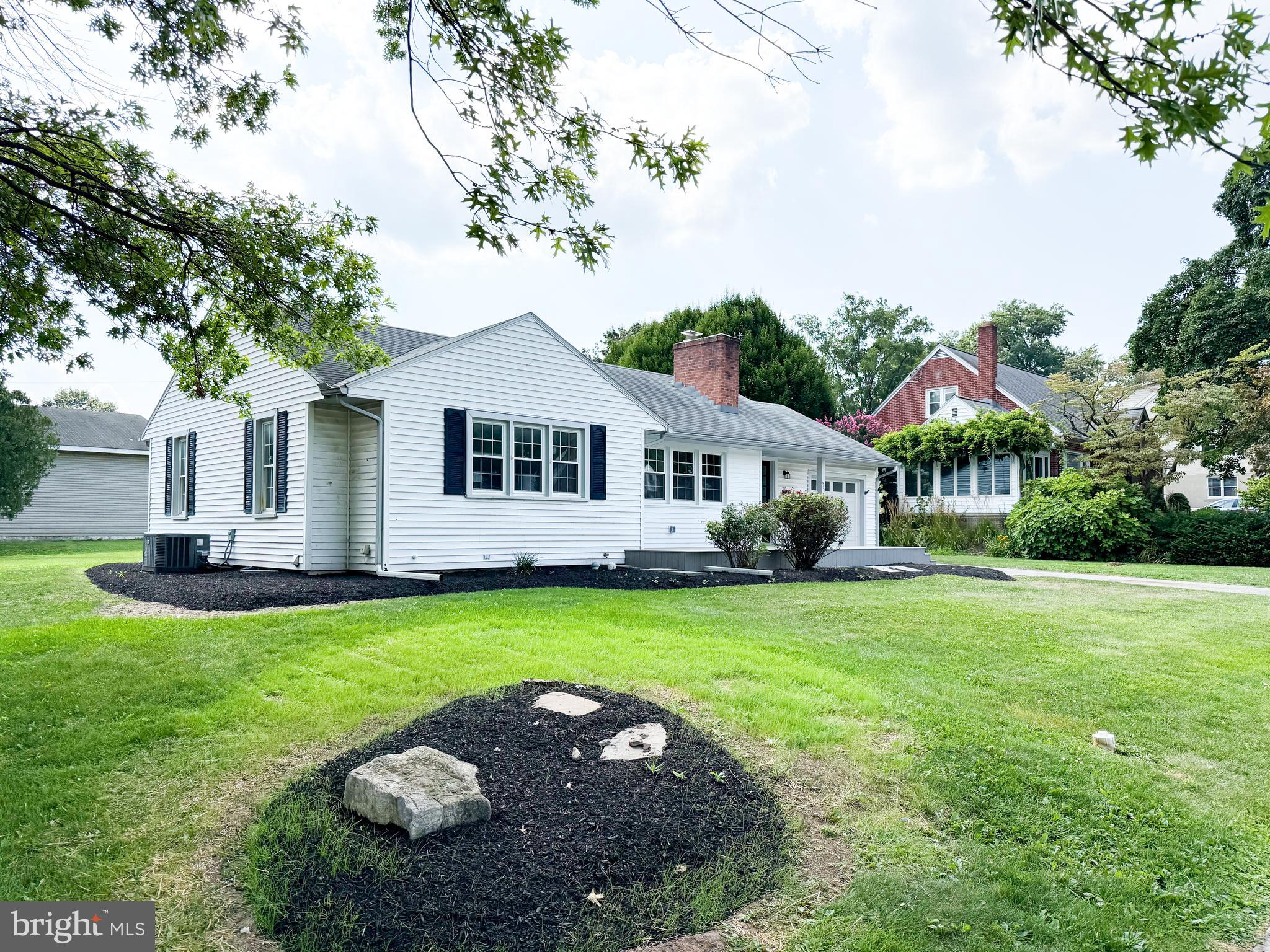 324 HIGHLAWN AVENUE