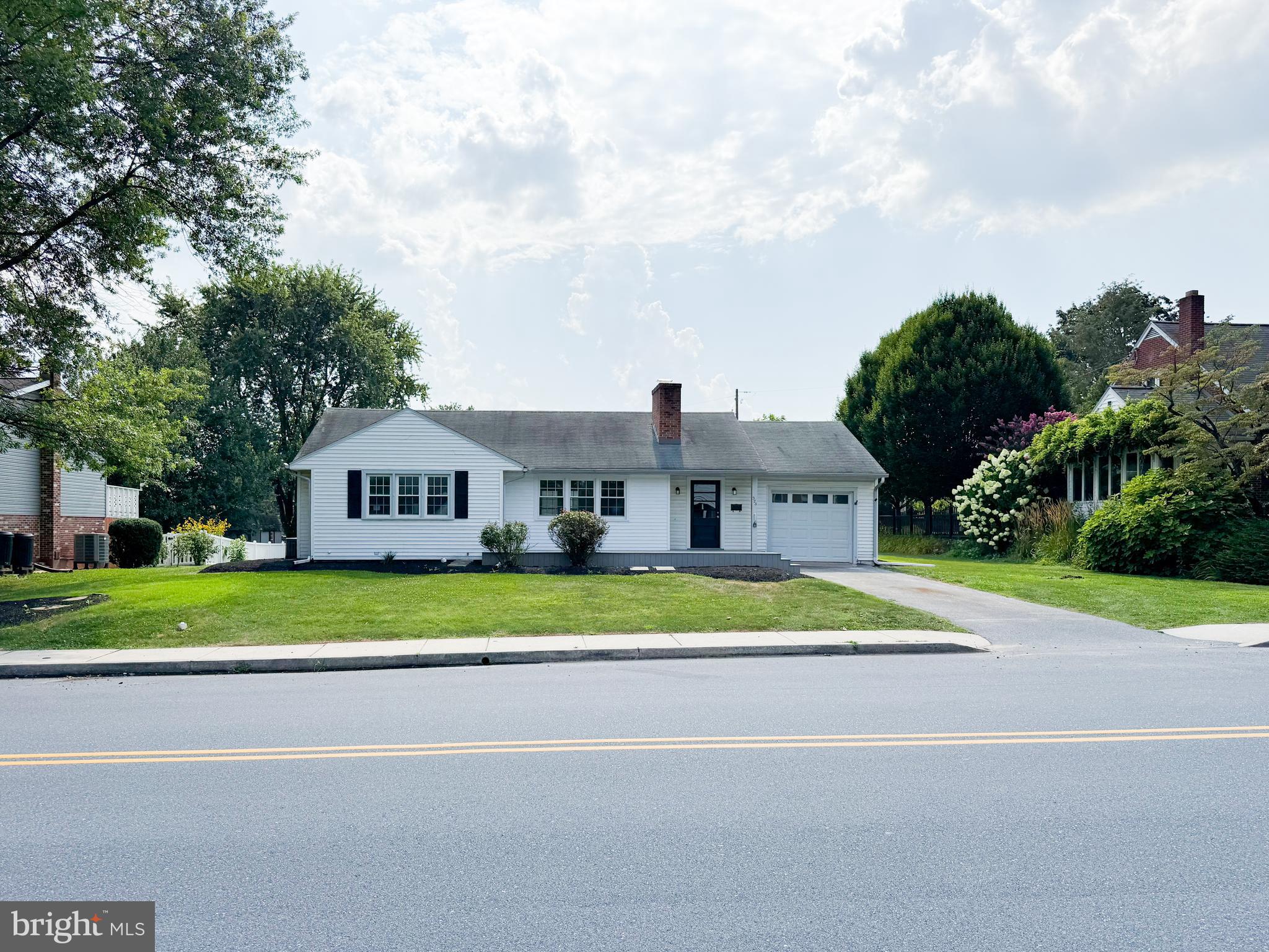 324 HIGHLAWN AVENUE