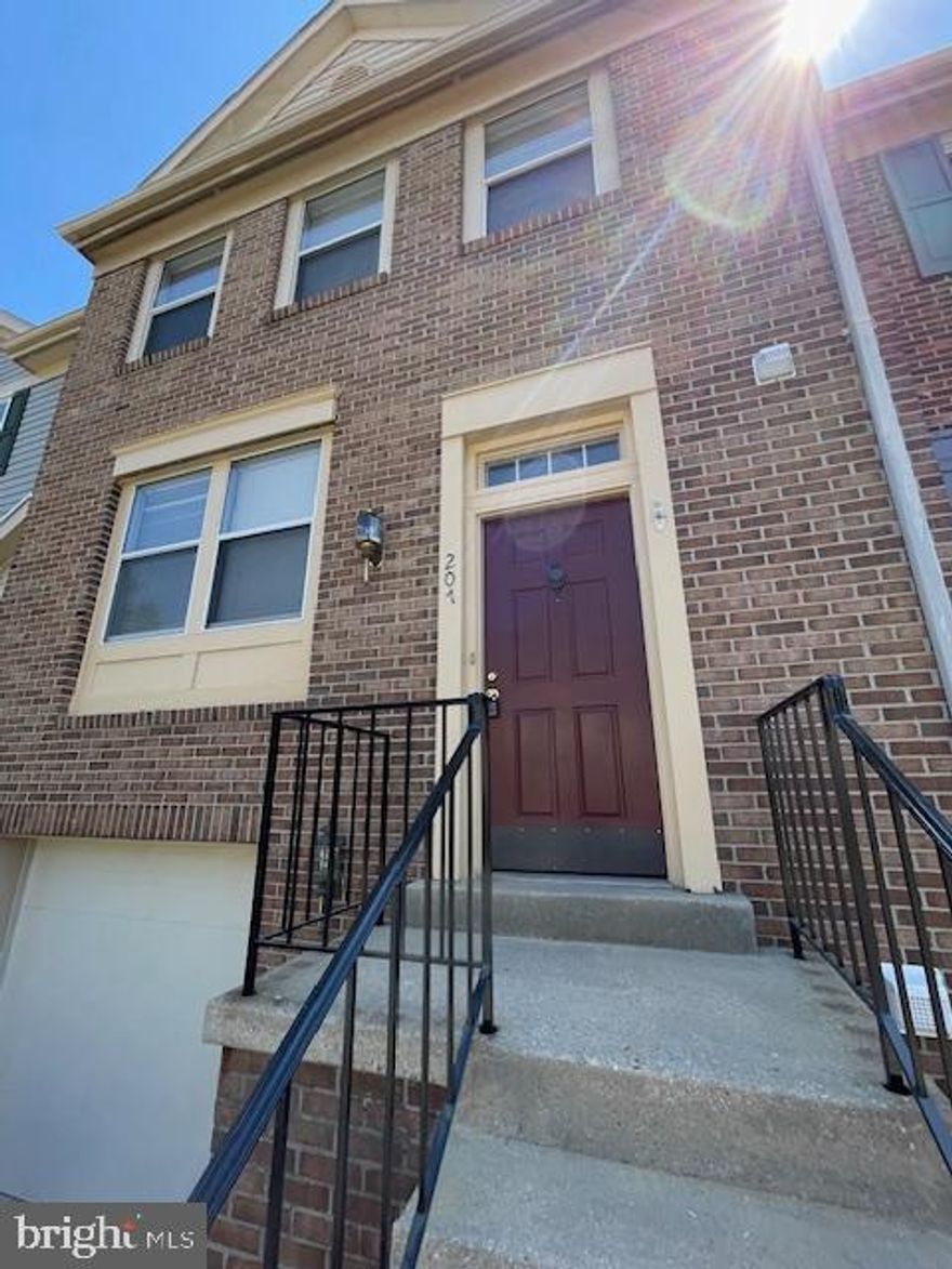 SPACIOUS TH IN AMBERFIELD
TWO MASTER BEDROOM WITH 2 MASTER BATHROOMS, SKYLIGHTS,
FRESH PAINT THROUGHOUT, NEW LVT FLOORING ON THE MAIN AND LOWER LEVELS AND NEW CARPET ON THE UPPER LEVEL.  NEW SS APPLIANCES 
CAR GARAGE, FINISHED BASEMENT WITH FIREPLACE,