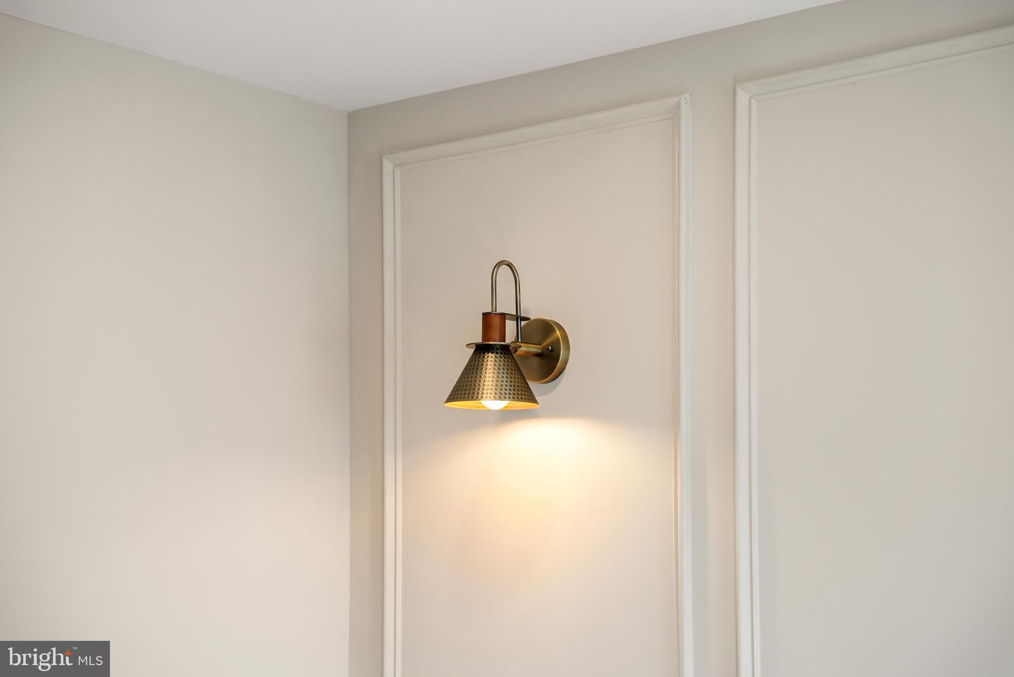 LOWER MOYAMENSING - Residential