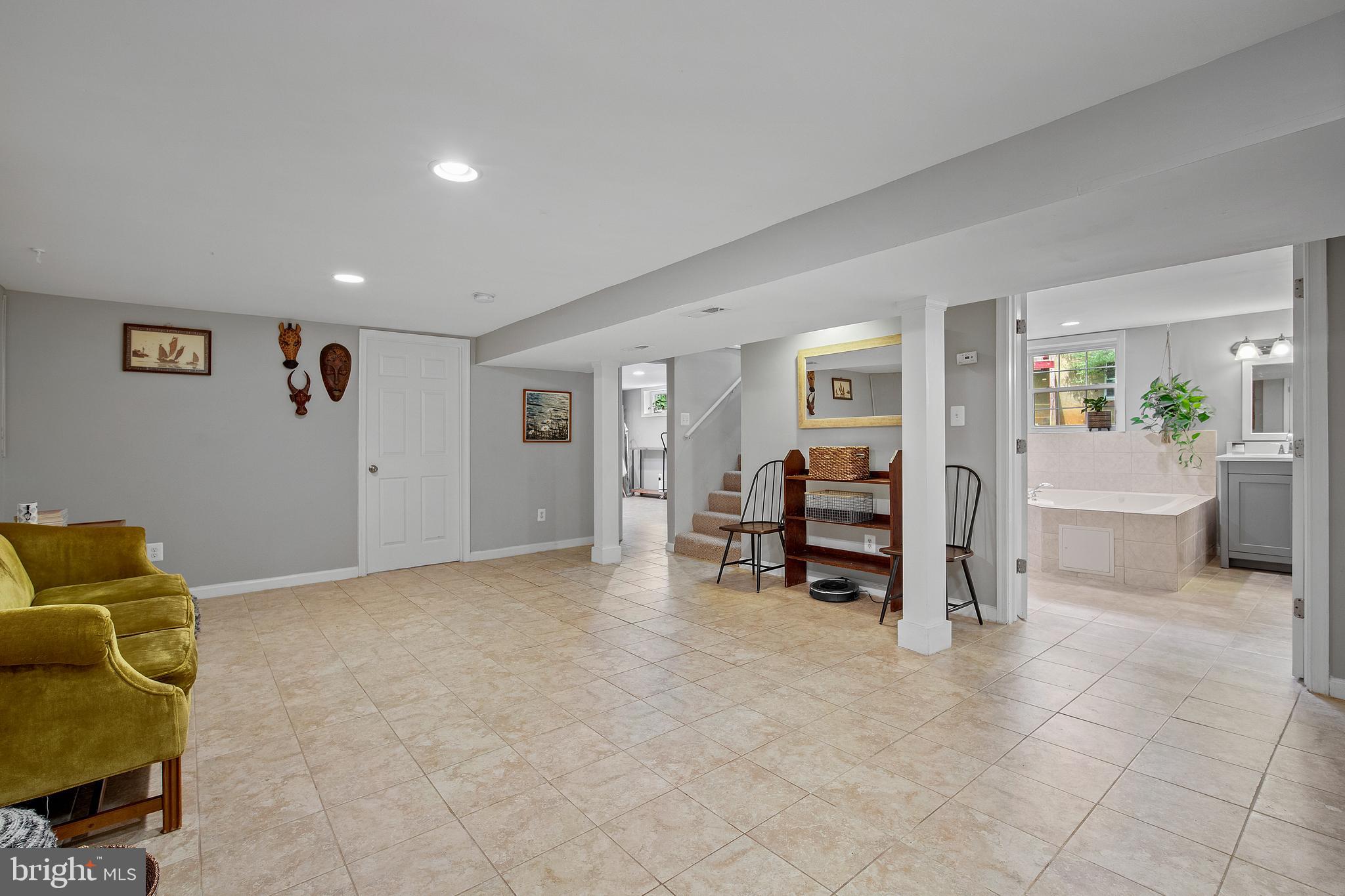 RANDOLPH HILLS - Residential