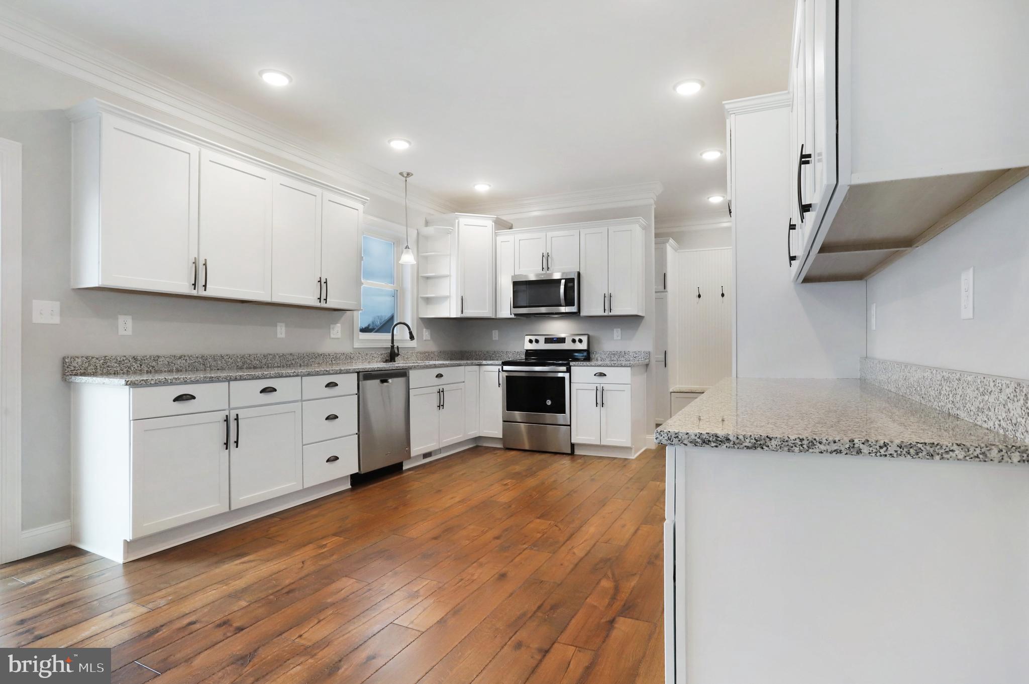 SOUTHWOOD CROSSING - Residential