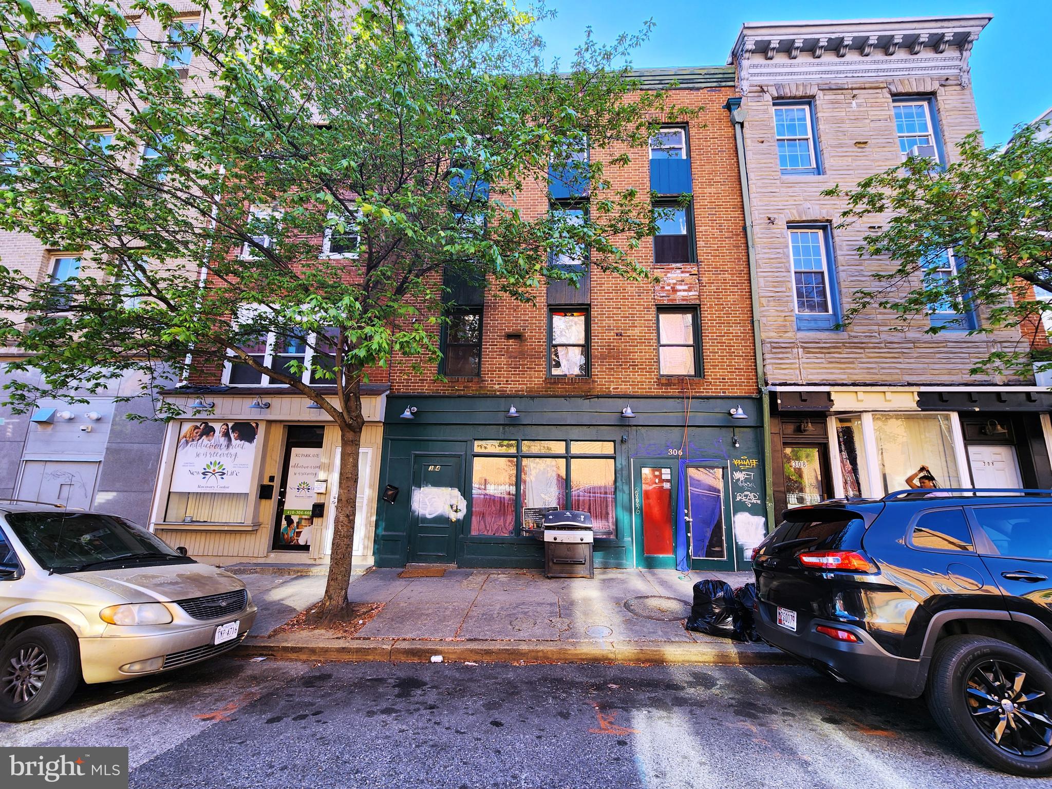 304 PARK AVENUE 306