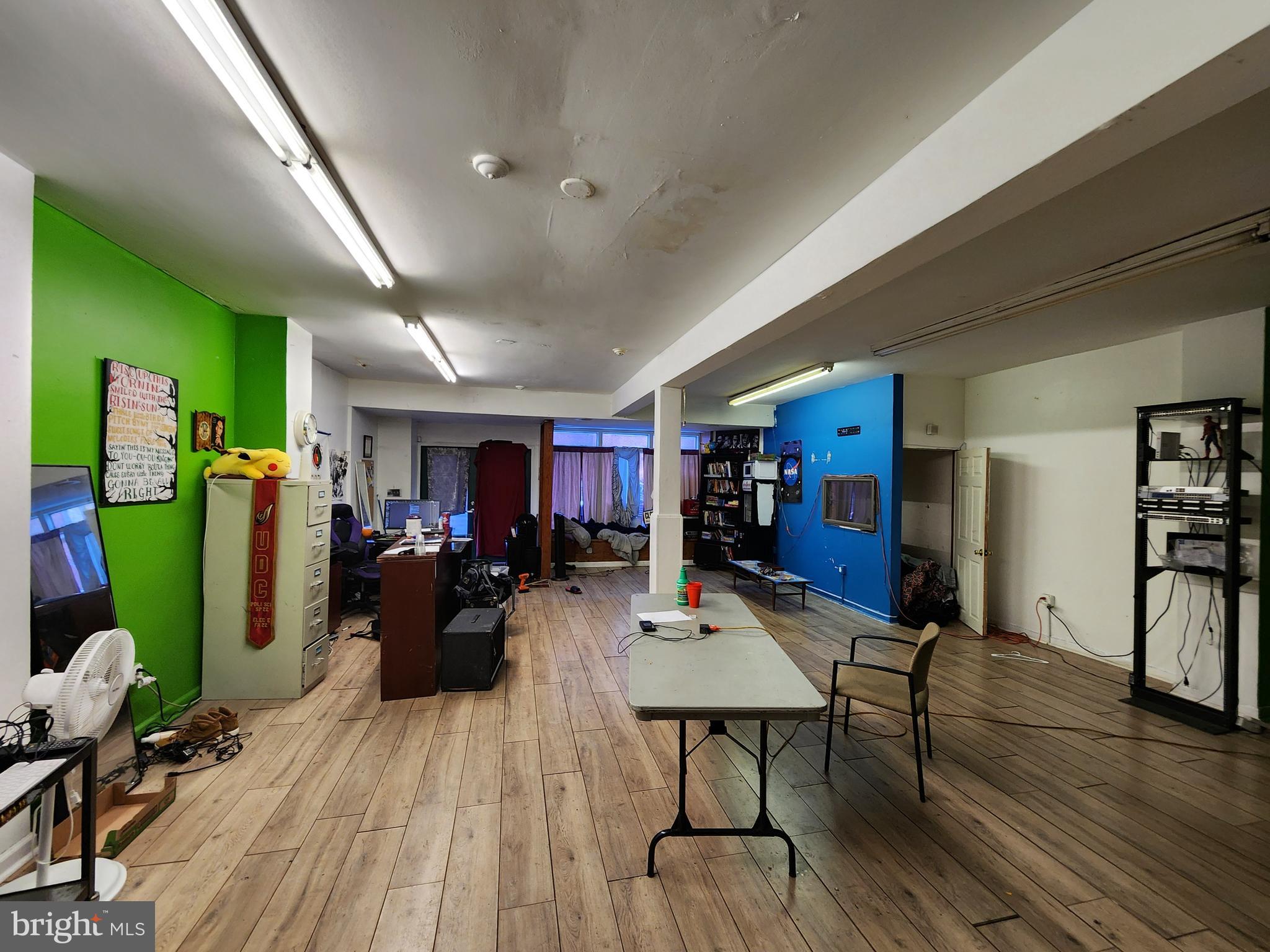 304 PARK AVENUE 306