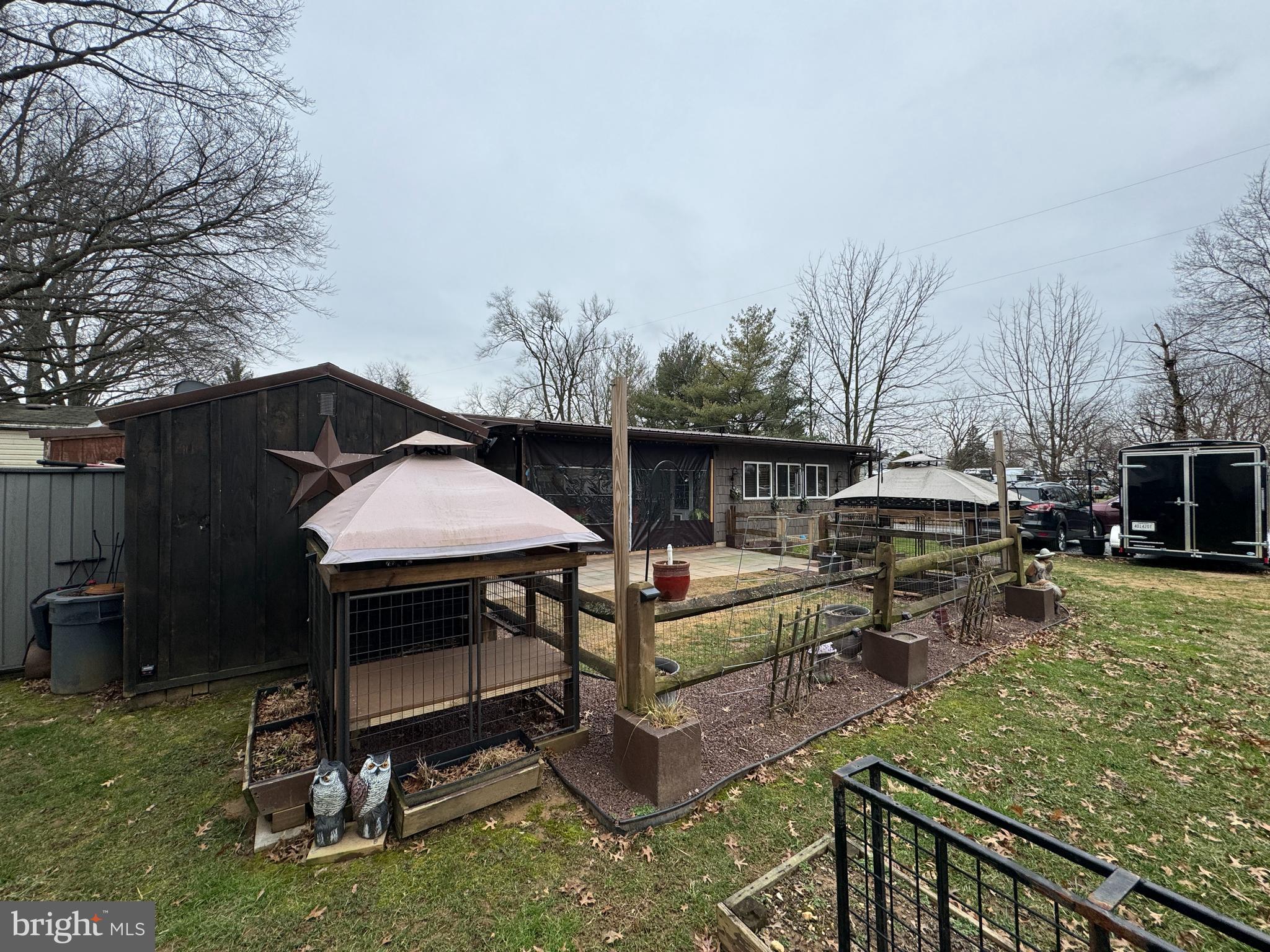 PINEHURST MANOR MHP - Residential