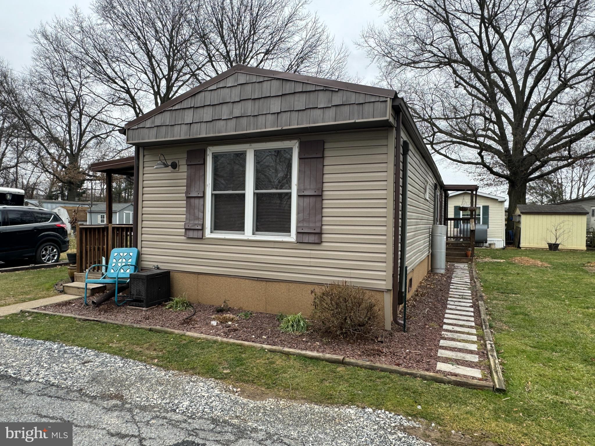 PINEHURST MANOR MHP - Residential