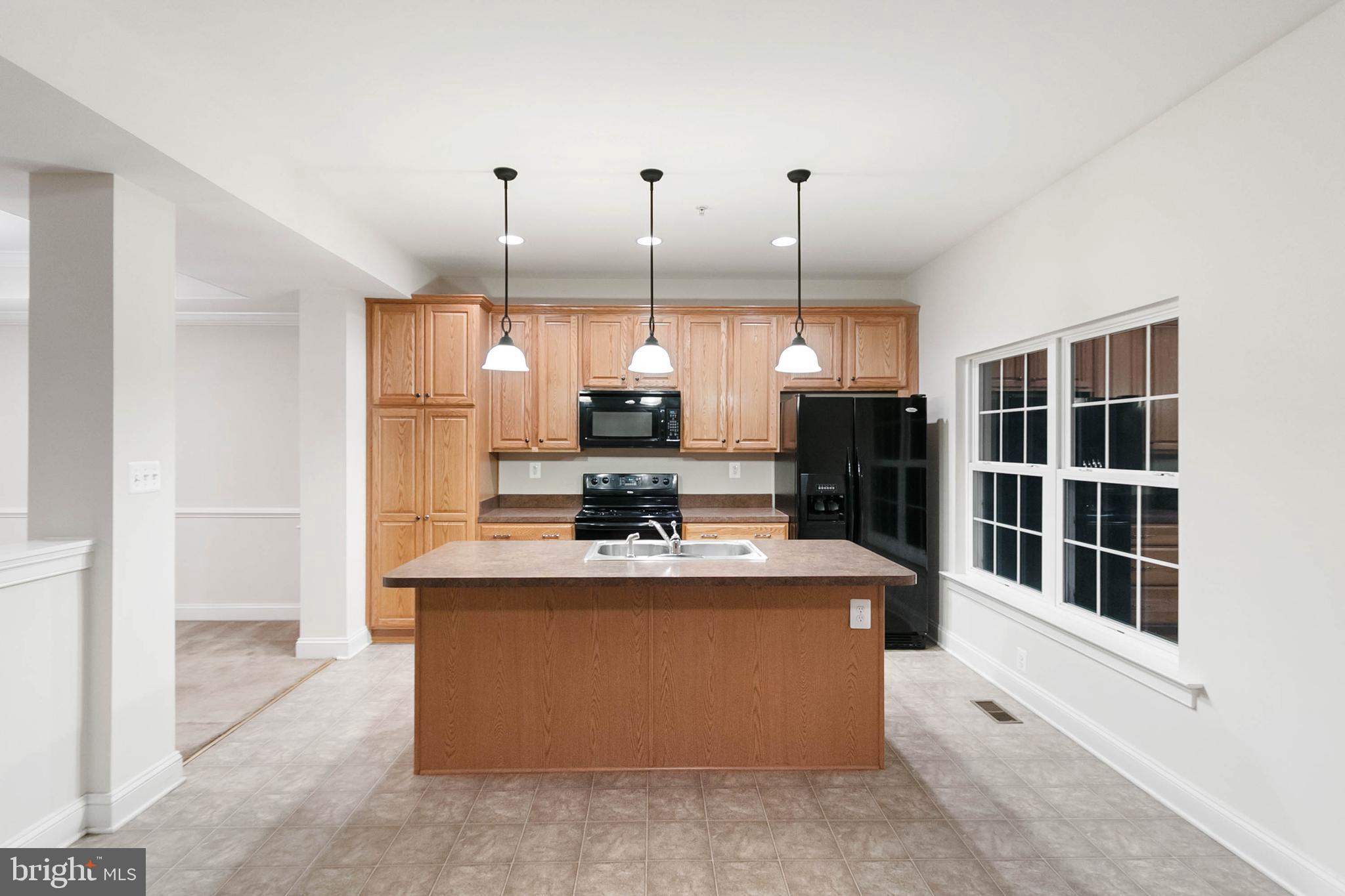 MATTINGLY AVE IND HEAD - Residential