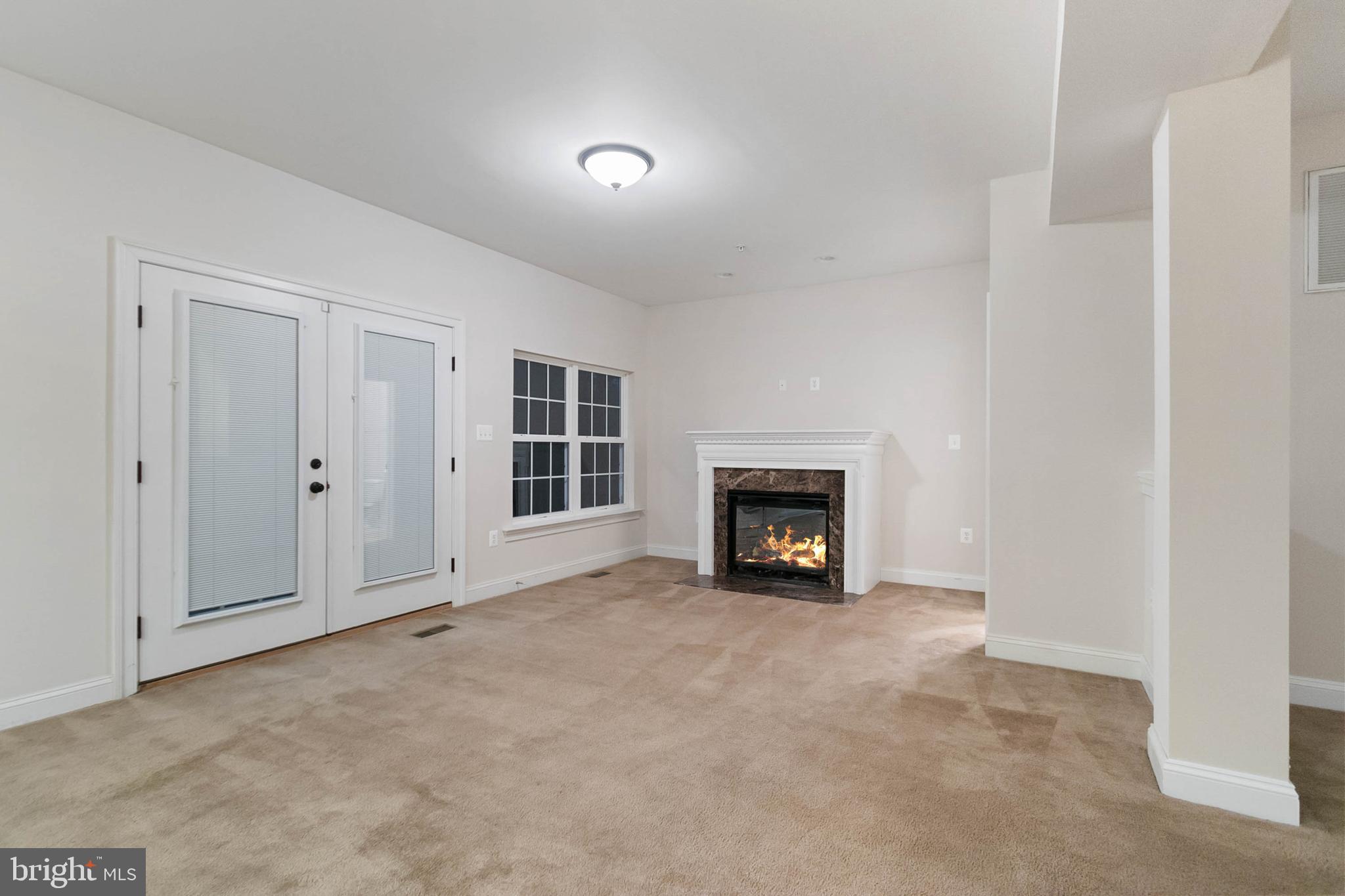 MATTINGLY AVE IND HEAD - Residential