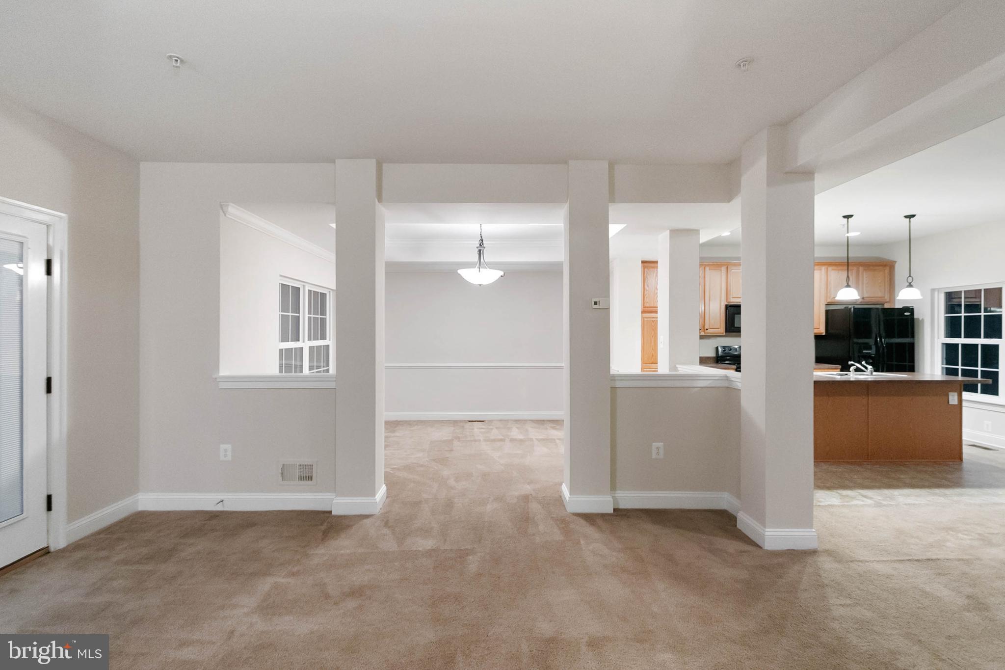 MATTINGLY AVE IND HEAD - Residential