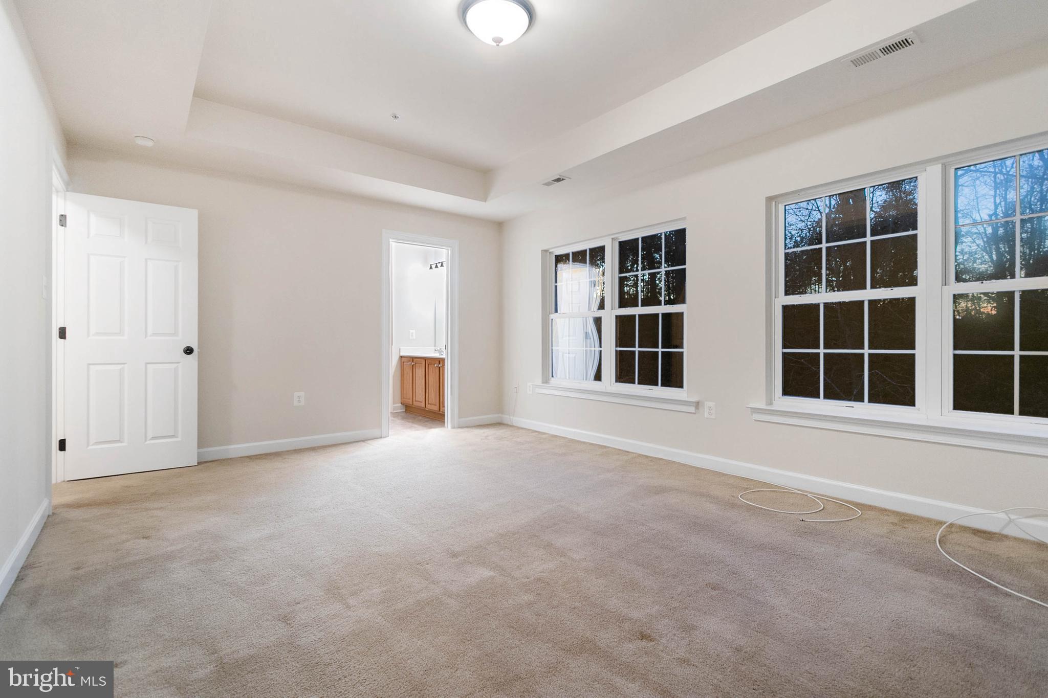 MATTINGLY AVE IND HEAD - Residential