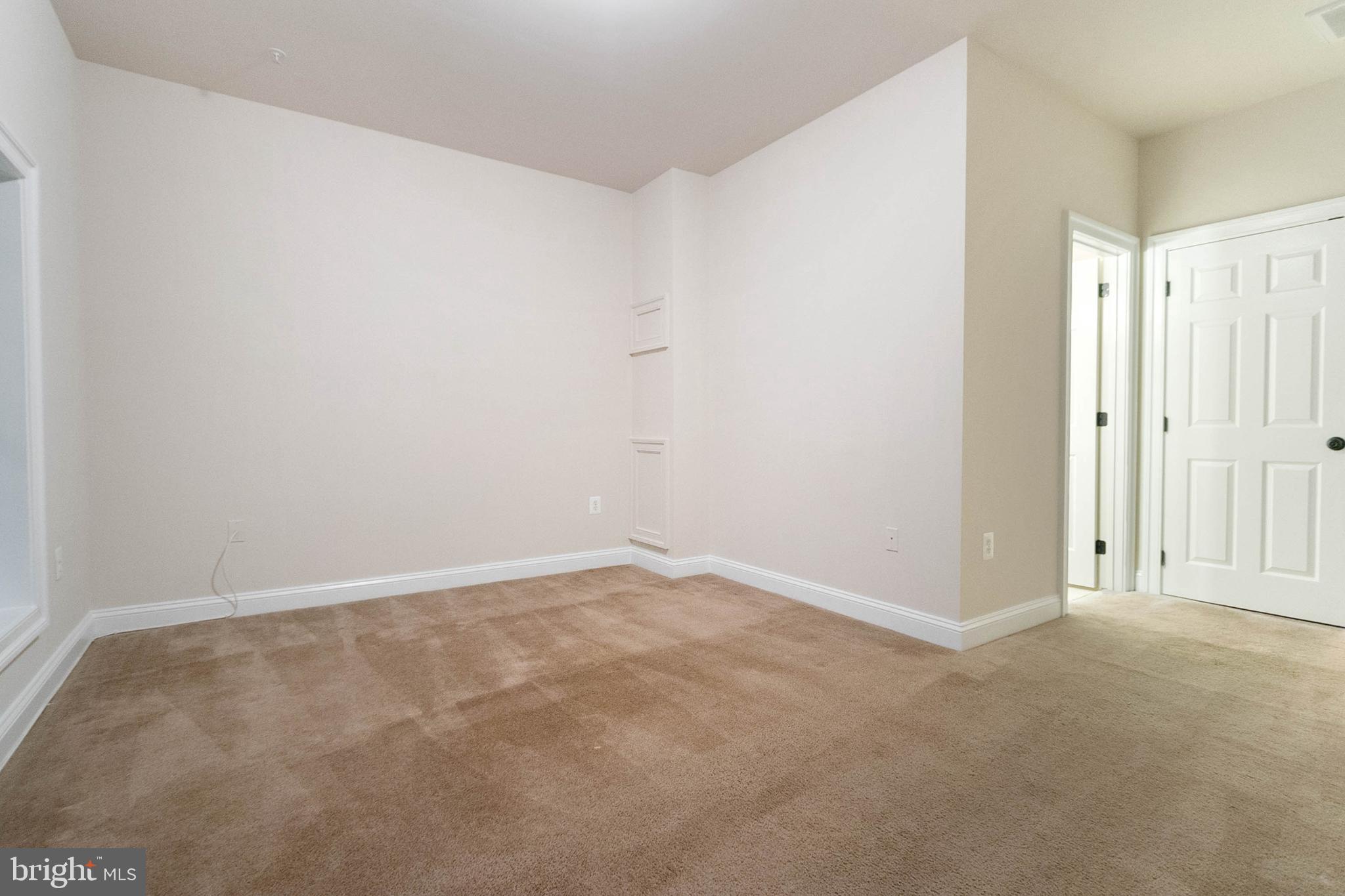 MATTINGLY AVE IND HEAD - Residential