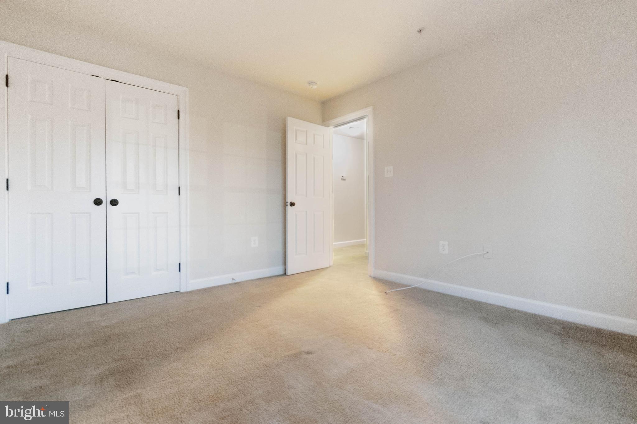 MATTINGLY AVE IND HEAD - Residential