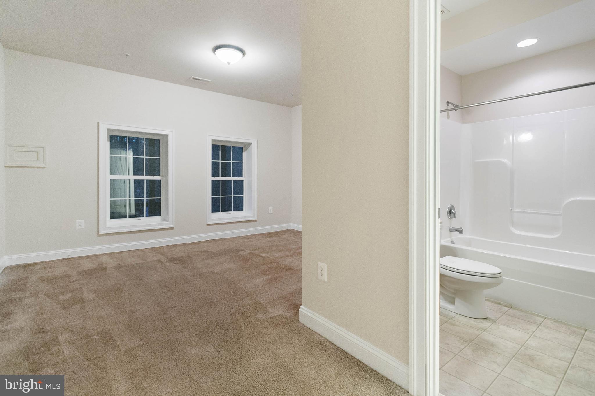 MATTINGLY AVE IND HEAD - Residential