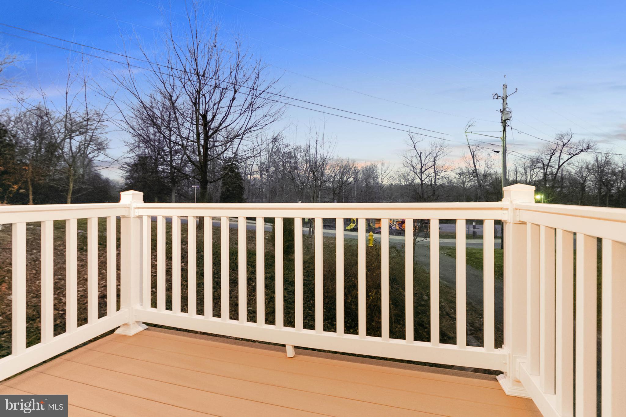 MATTINGLY AVE IND HEAD - Residential