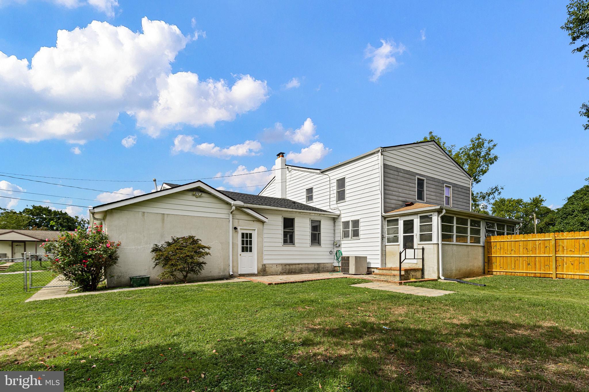 3806 KIAMENSI AVENUE