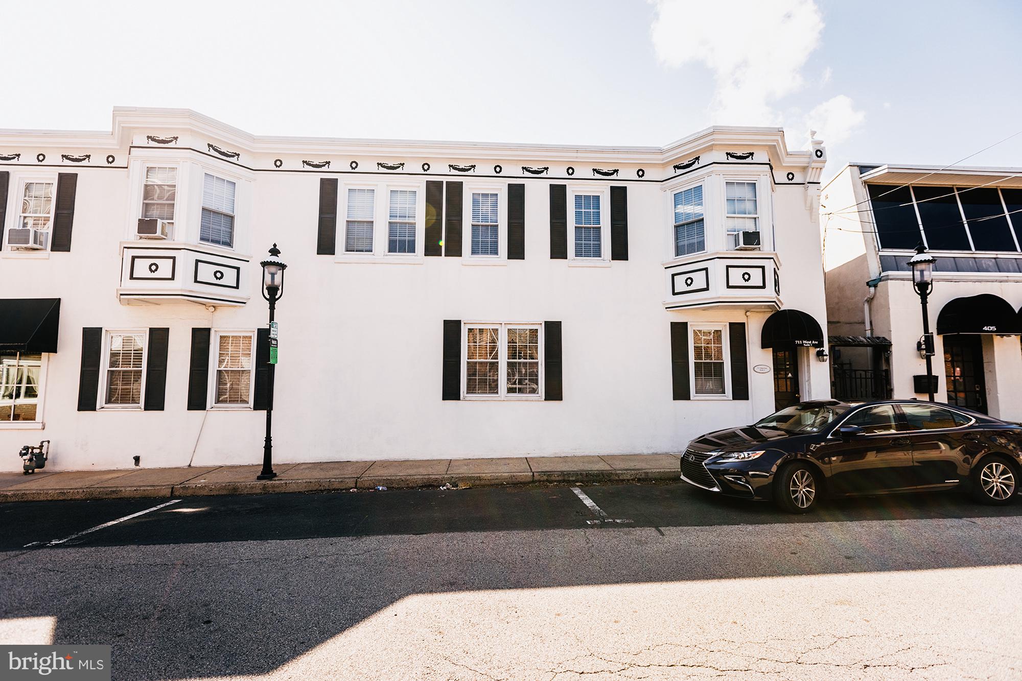 JENKINTOWN - Commercial Sale