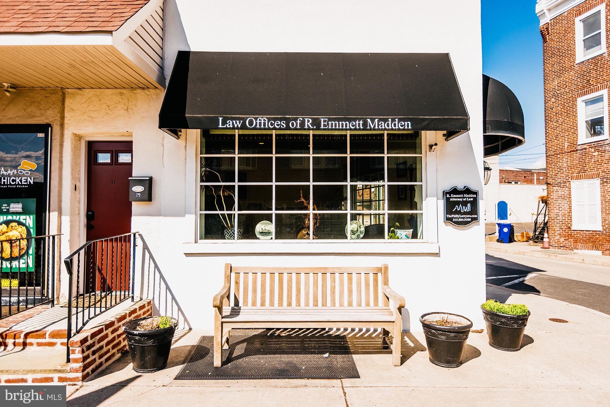 JENKINTOWN - Commercial Sale