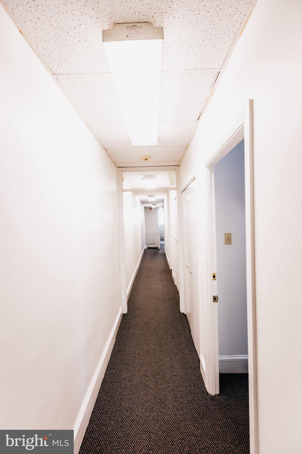 JENKINTOWN - Commercial Sale