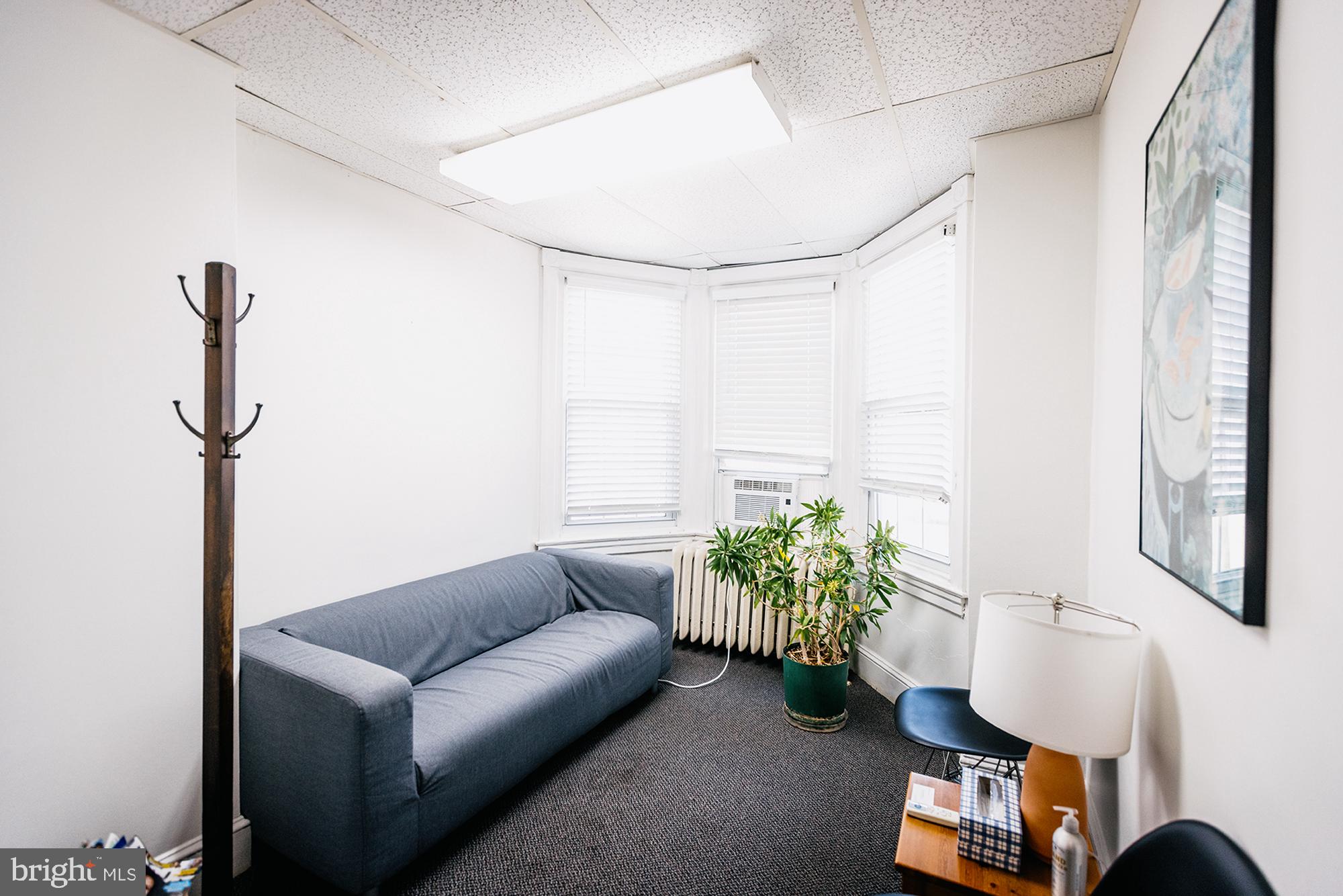 JENKINTOWN - Commercial Sale