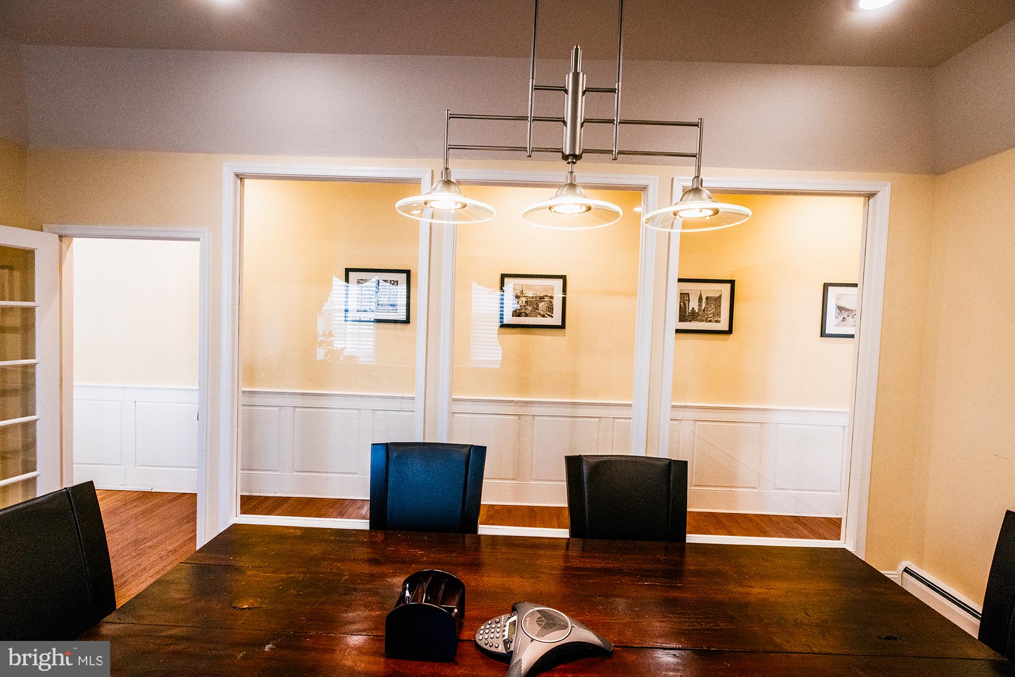 JENKINTOWN - Commercial Sale