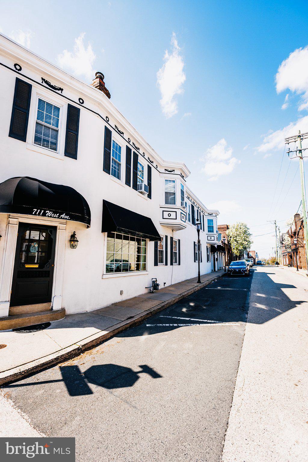 JENKINTOWN - Commercial Sale