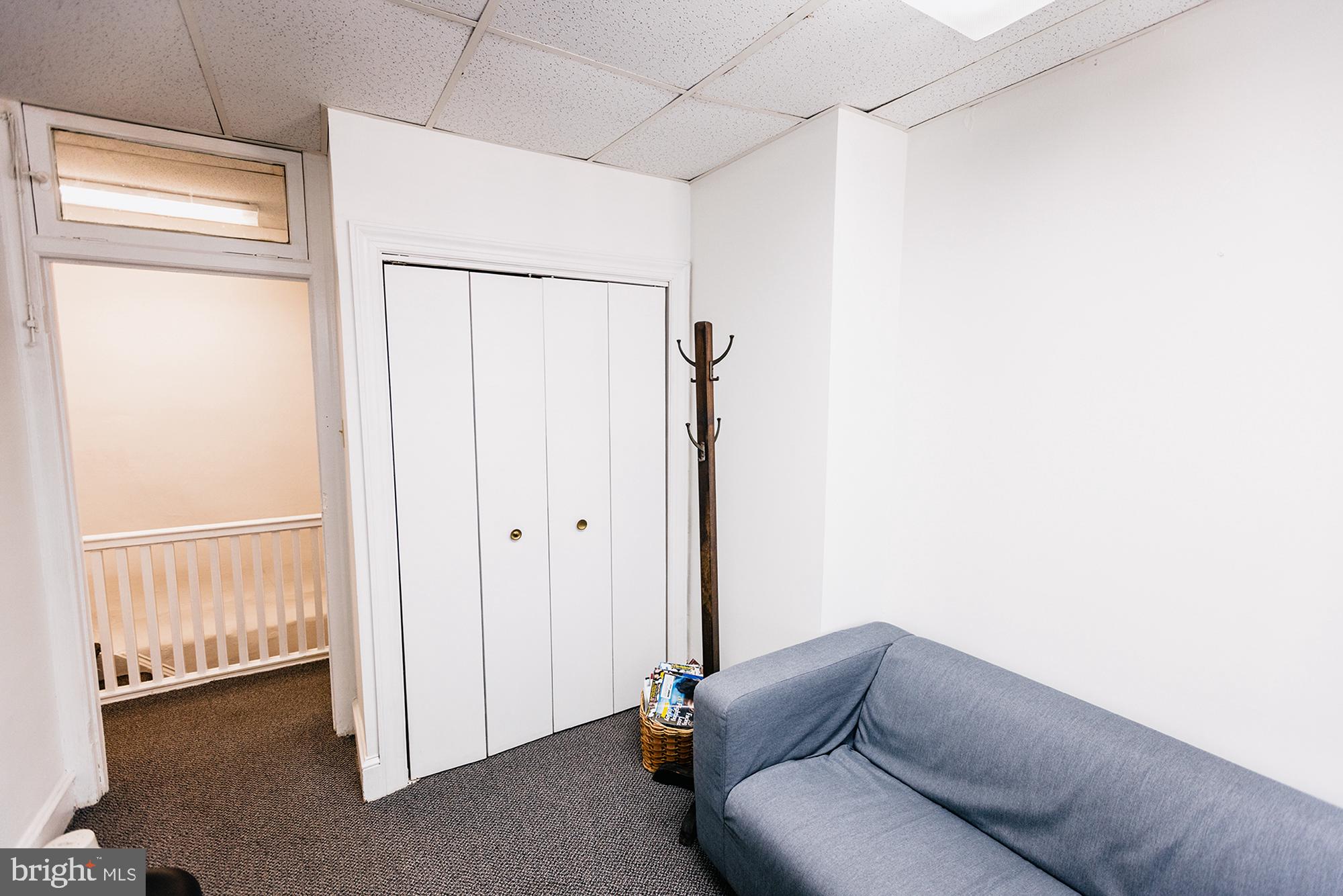 JENKINTOWN - Commercial Sale