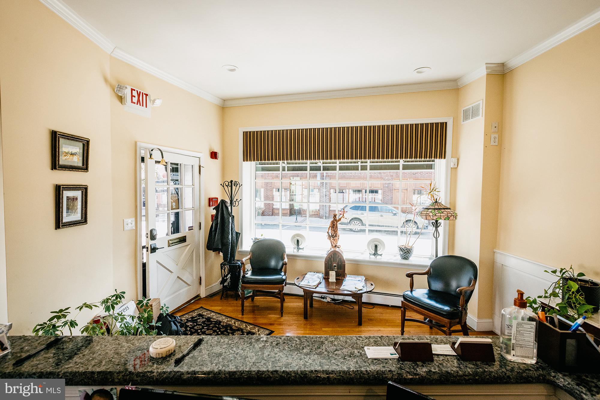 JENKINTOWN - Commercial Sale