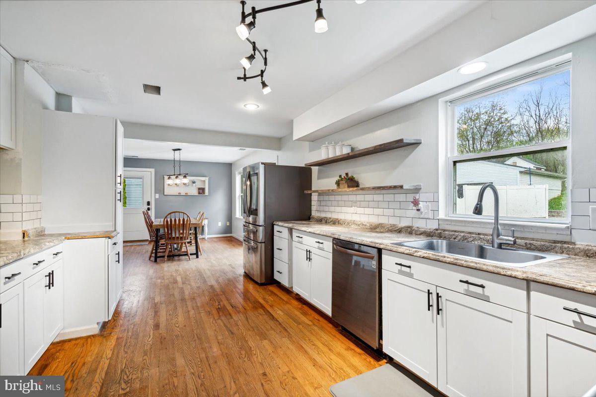 ATLEE RIDGE - Residential