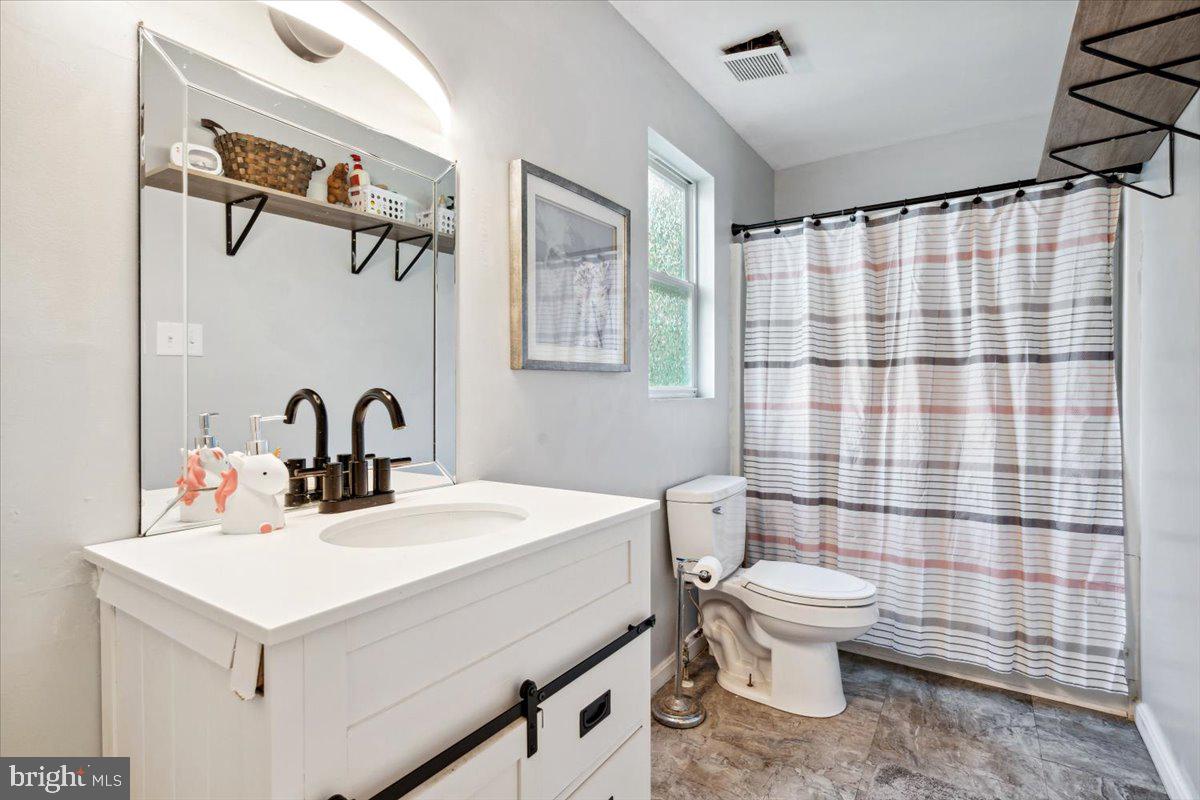 ATLEE RIDGE - Residential