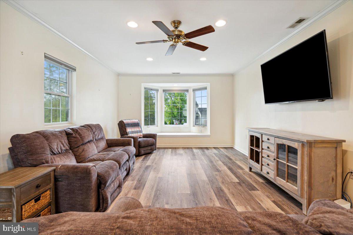 ATLEE RIDGE - Residential