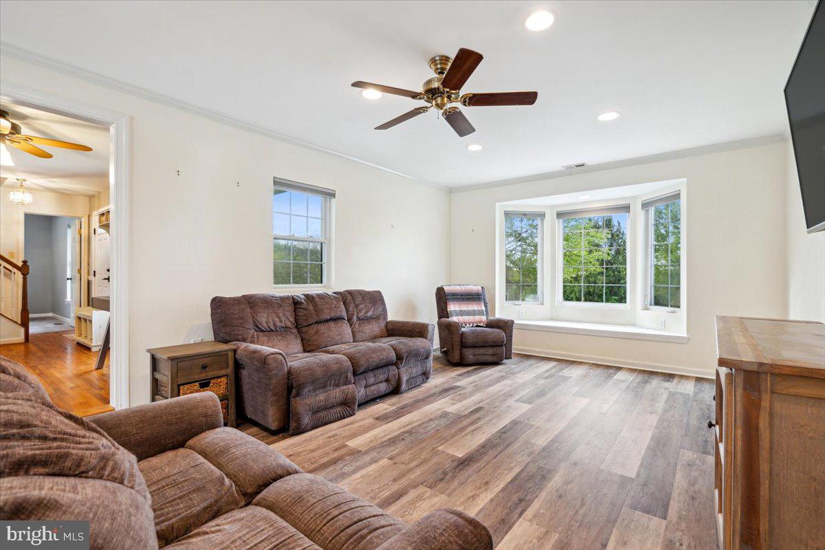 ATLEE RIDGE - Residential