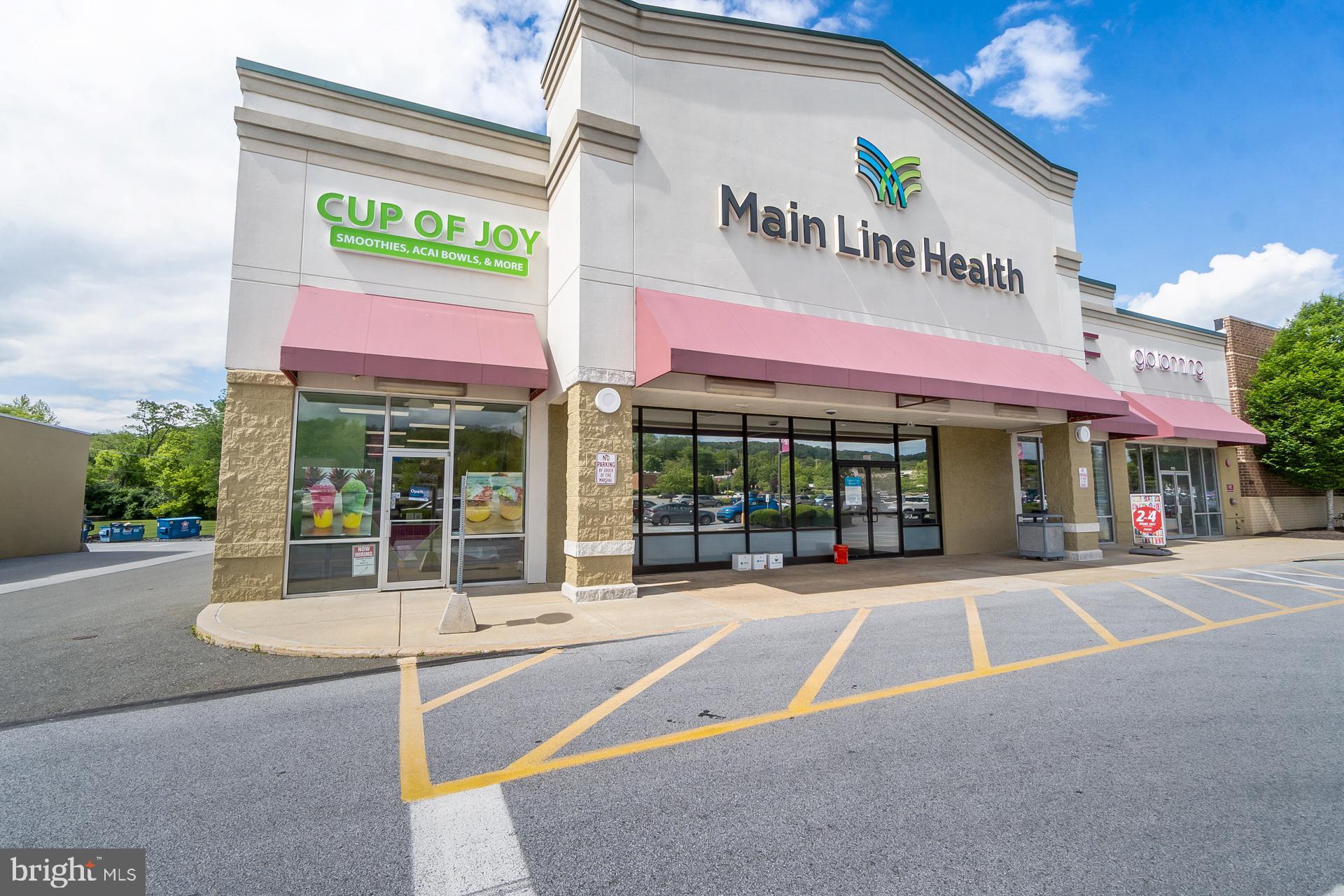 Here’s your chance to own a fully operational smoothie shop in the heart of West Chester, PA! This is a turnkey business opportunity perfect for aspiring entrepreneurs or seasoned operators looking to expand their footprint in the thriving health and wellness industry.
The shop comes fully equipped and furnished, including all commercial-grade equipment, blenders, refrigeration units, POS system, furniture, and décor—everything you need to hit the ground running from day one.
Located in a high-traffic area with strong footfall, the shop benefits from excellent visibility and a loyal customer base. The interior is clean, modern, and welcoming, with a layout optimized for both customer experience and operational efficiency.
Key Highlights:
Fully operational and established smoothie shop
All equipment and furnishings included in sale
Prime location in West Chester, PA
Turnkey opportunity—start generating revenue immediately
Ideal for owner-operators or investors
Whether you're passionate about healthy living or simply seeking a ready-to-go business in a vibrant community, this smoothie shop offers strong potential and room to grow. Contact us today to learn more or to schedule a tour.