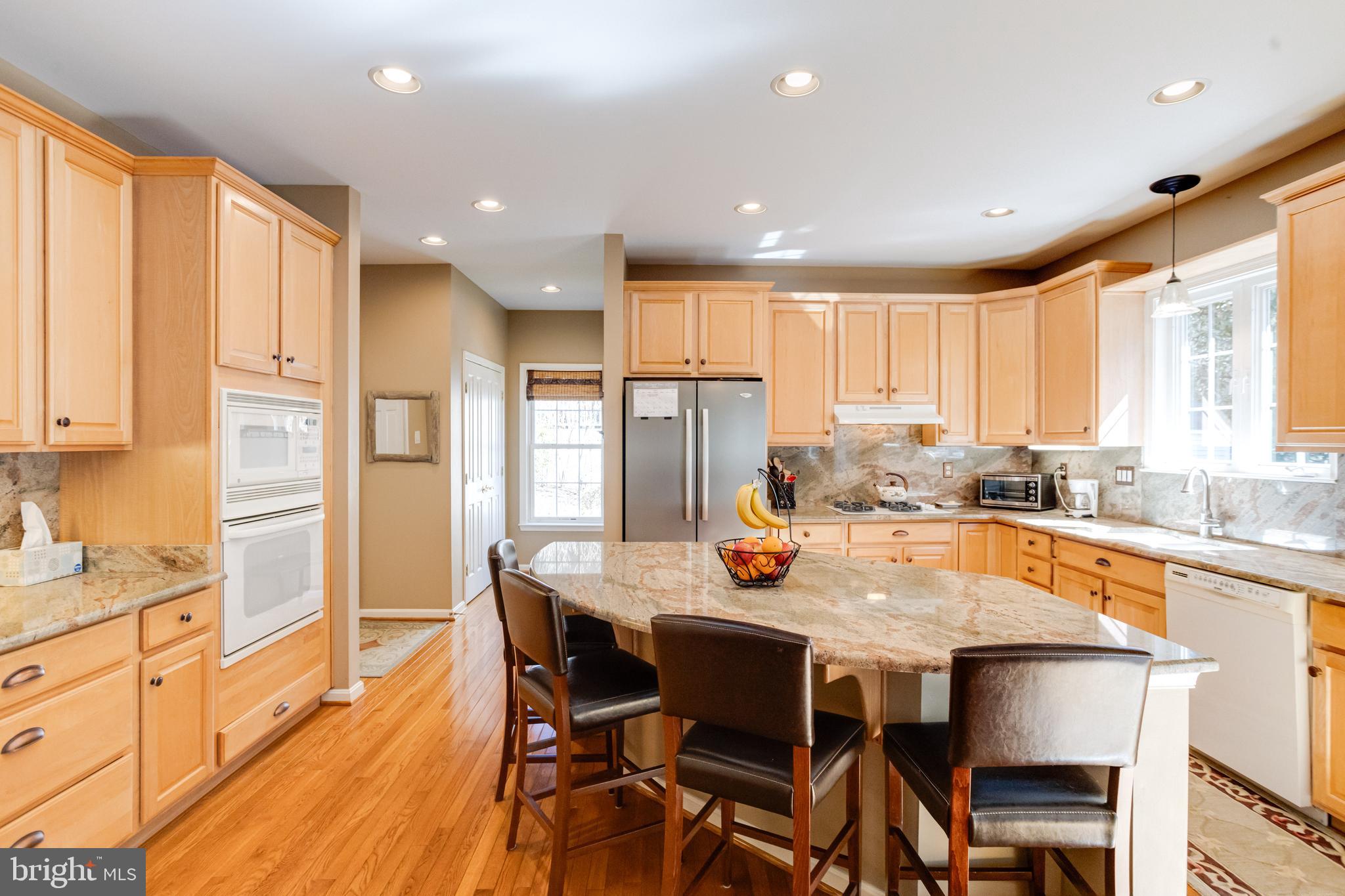 RIVERWALK - Residential