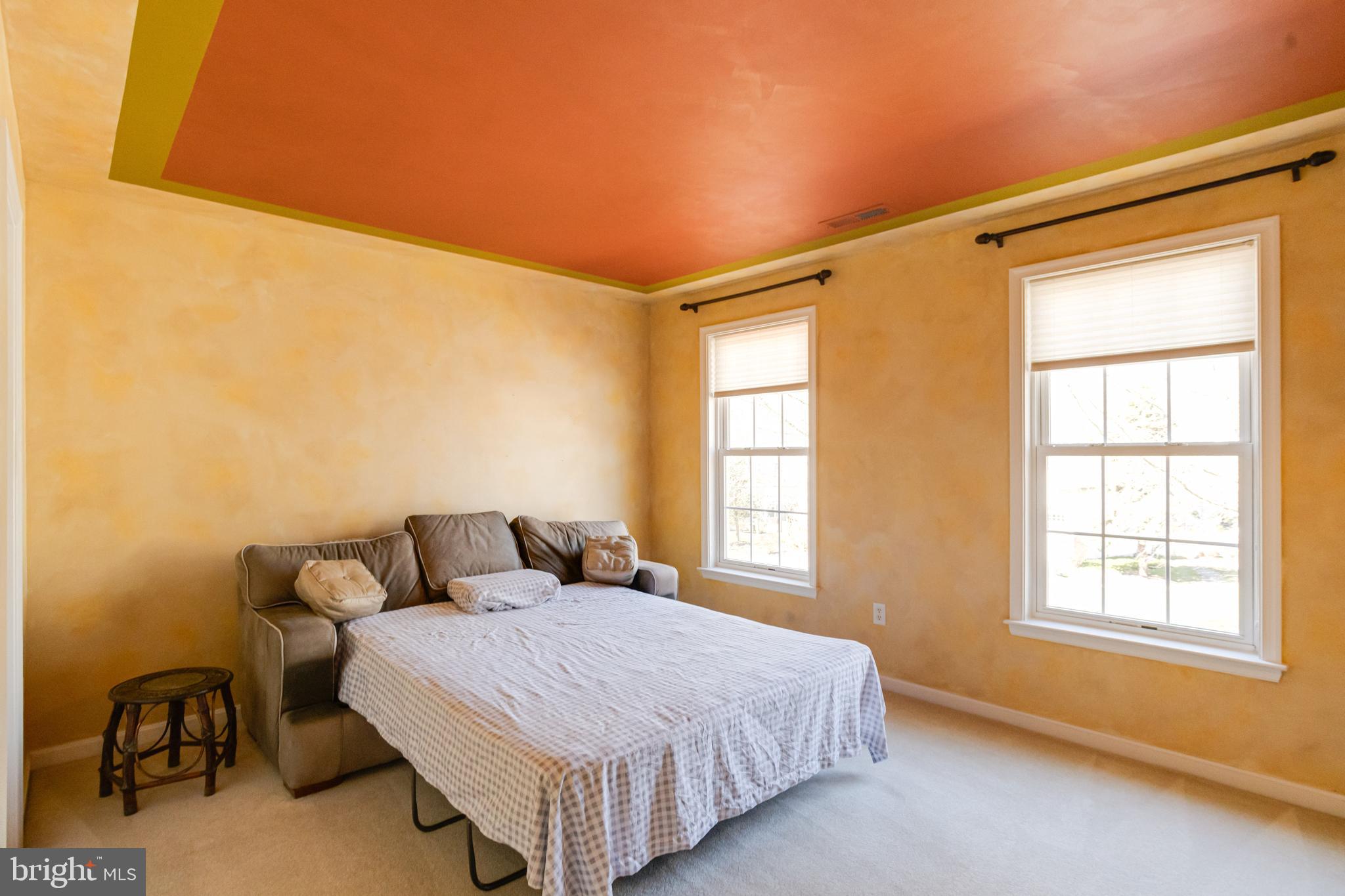 RIVERWALK - Residential