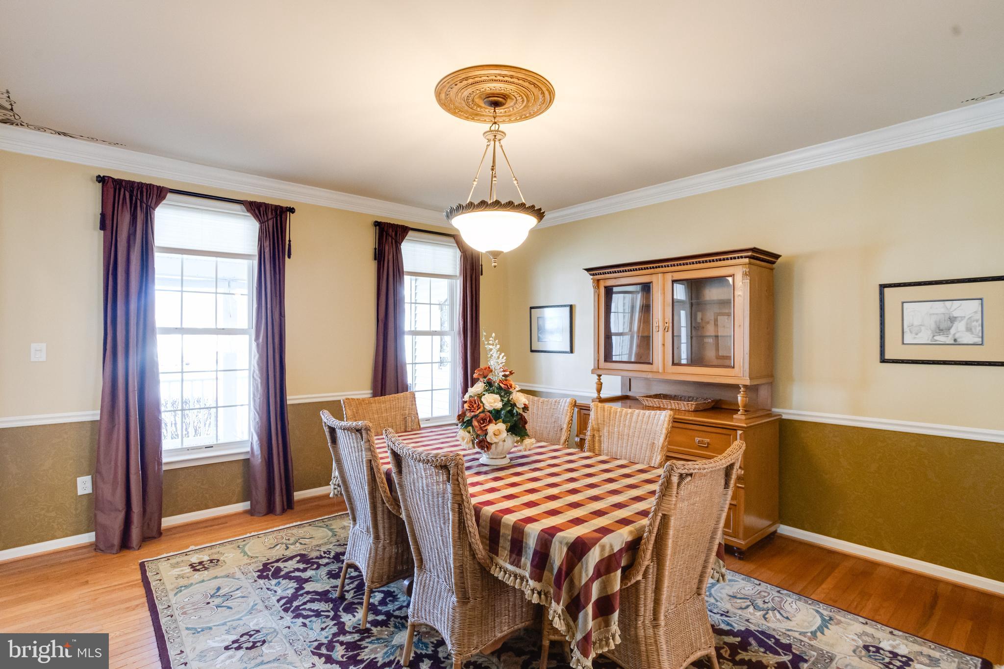 RIVERWALK - Residential