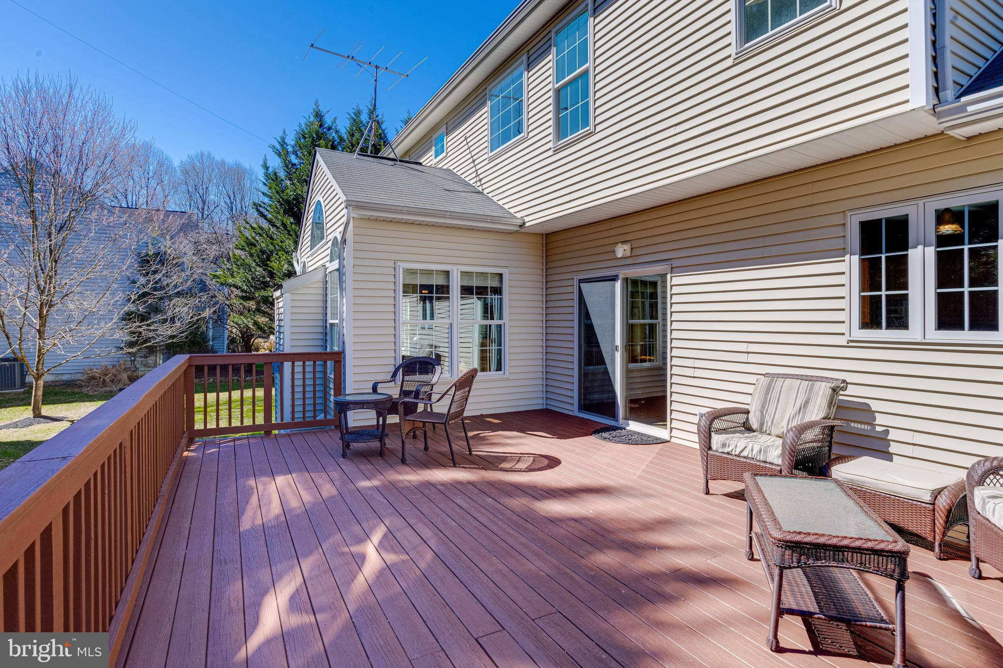 RIVERWALK - Residential