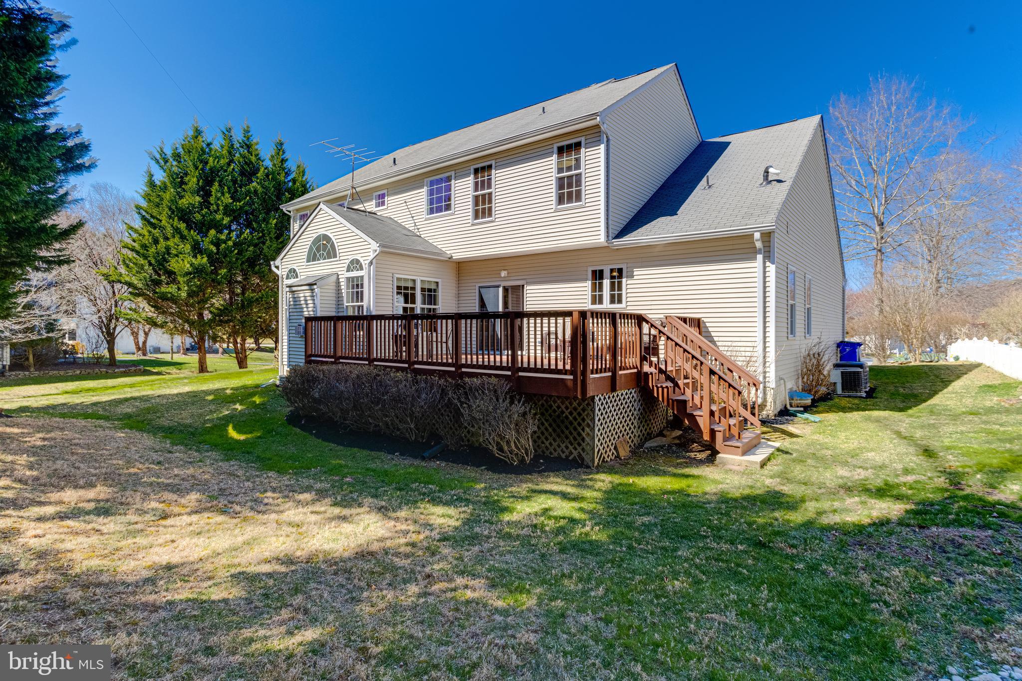 RIVERWALK - Residential