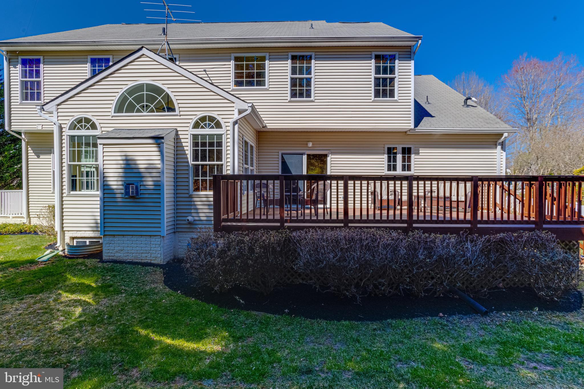 RIVERWALK - Residential