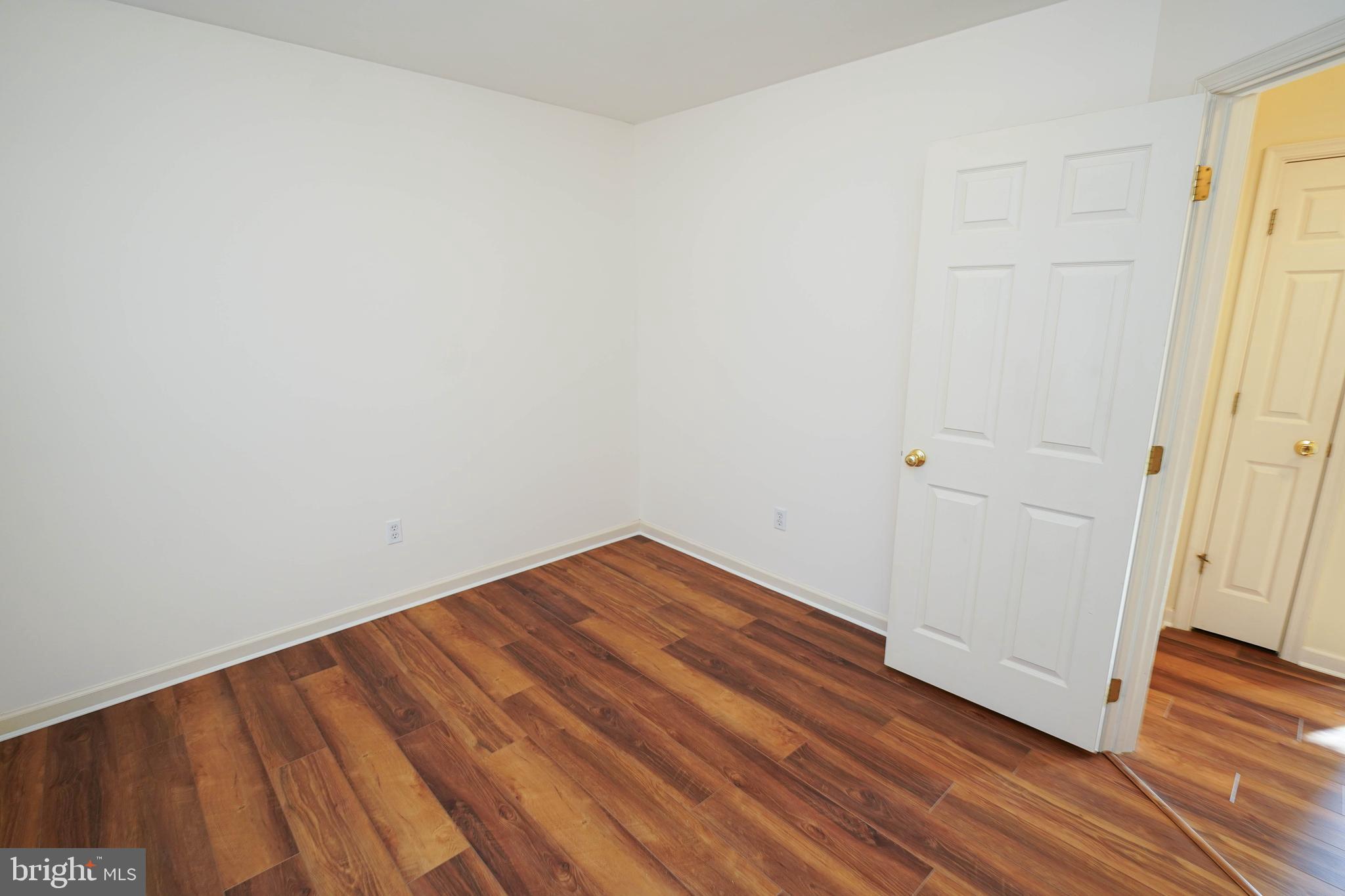 STONE GATE - Residential Lease