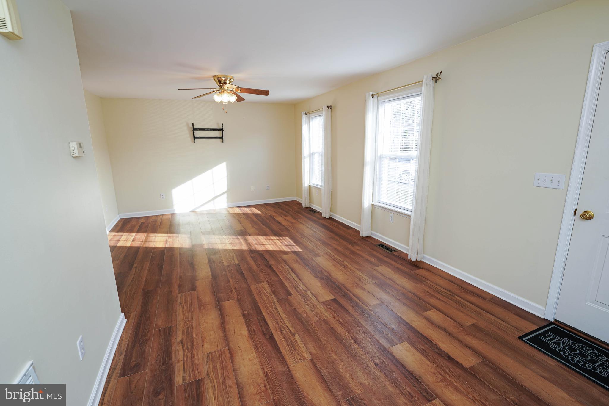 STONE GATE - Residential Lease