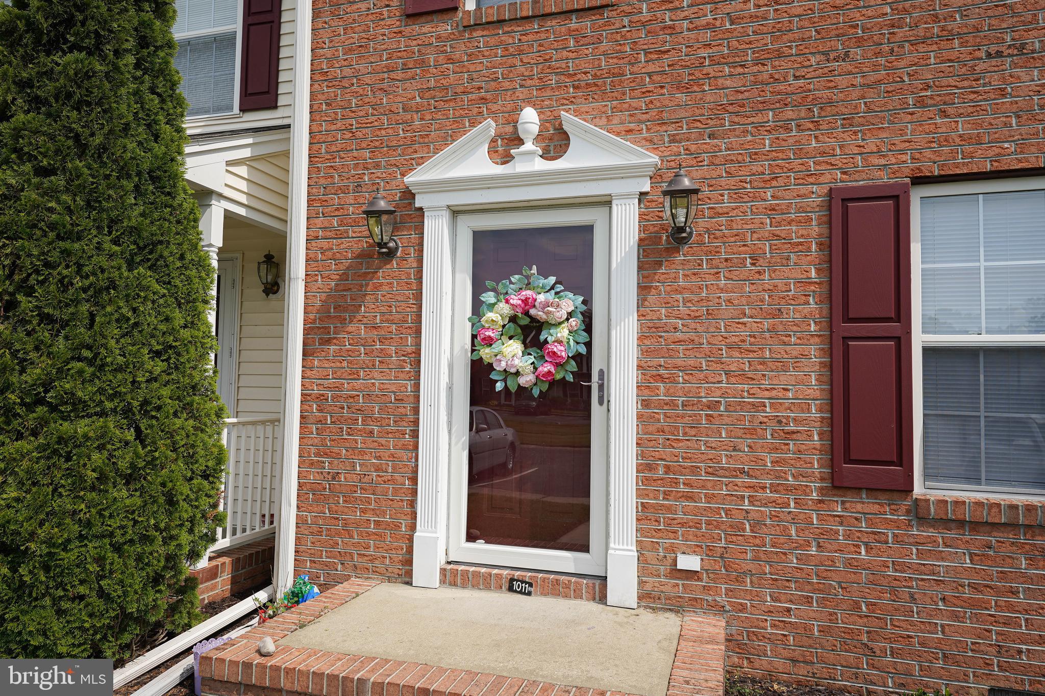 STONE GATE - Residential Lease