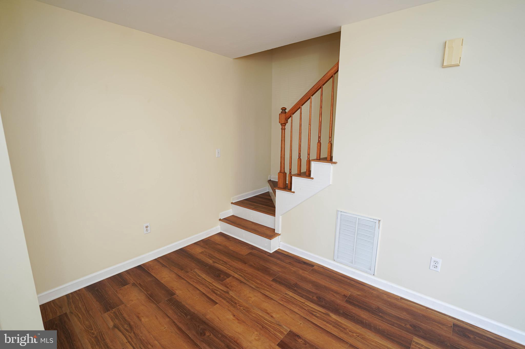 STONE GATE - Residential Lease