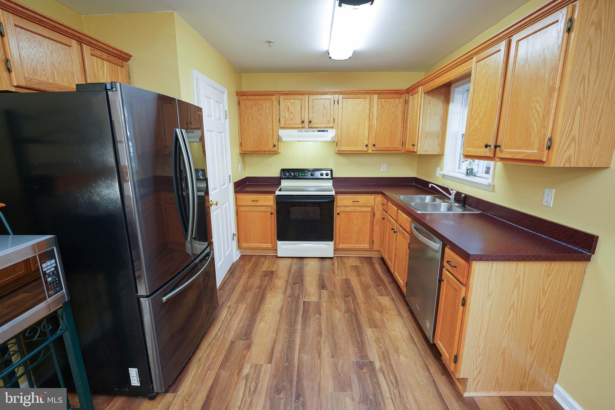 STONE GATE - Residential Lease