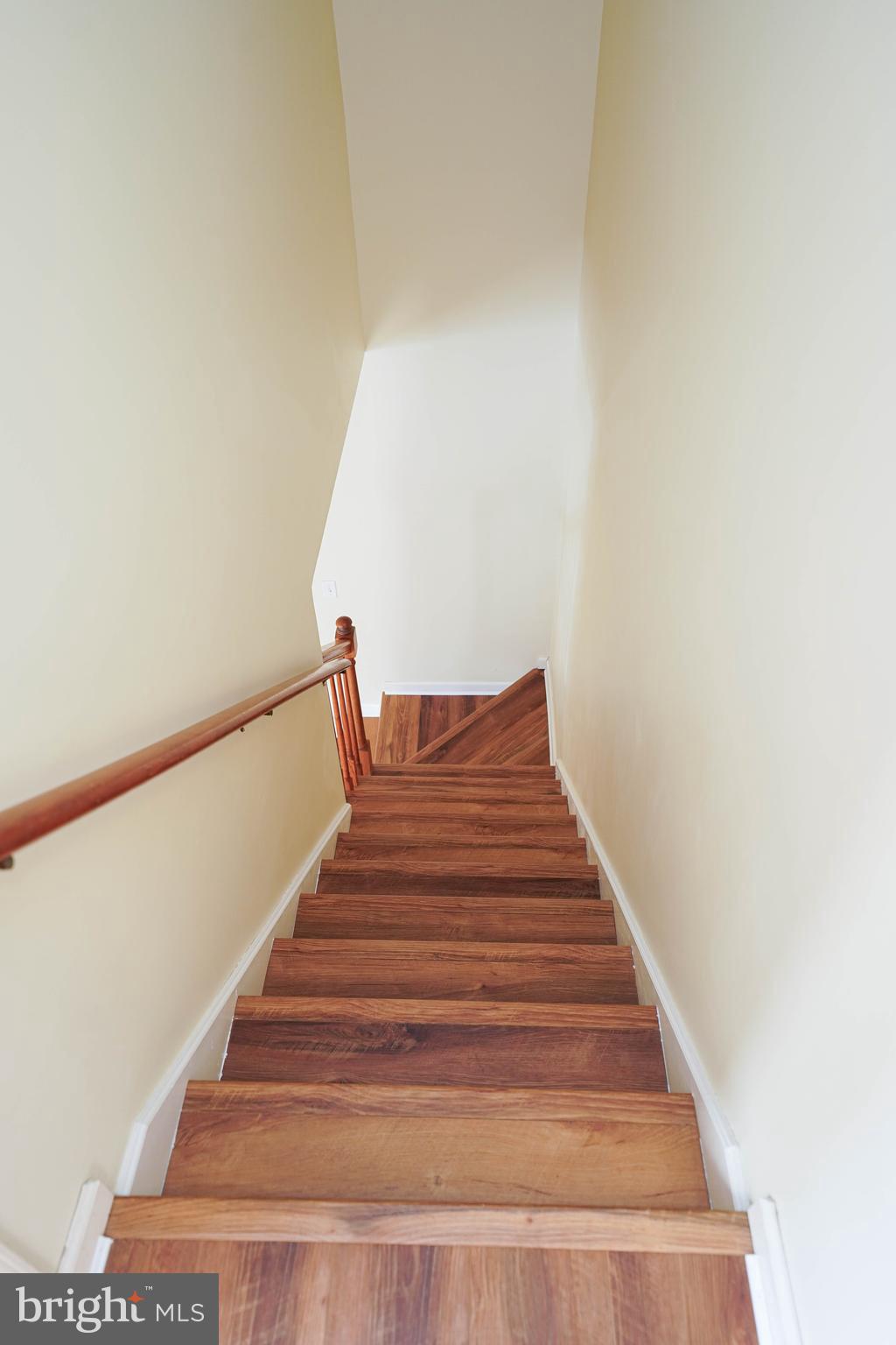 STONE GATE - Residential Lease