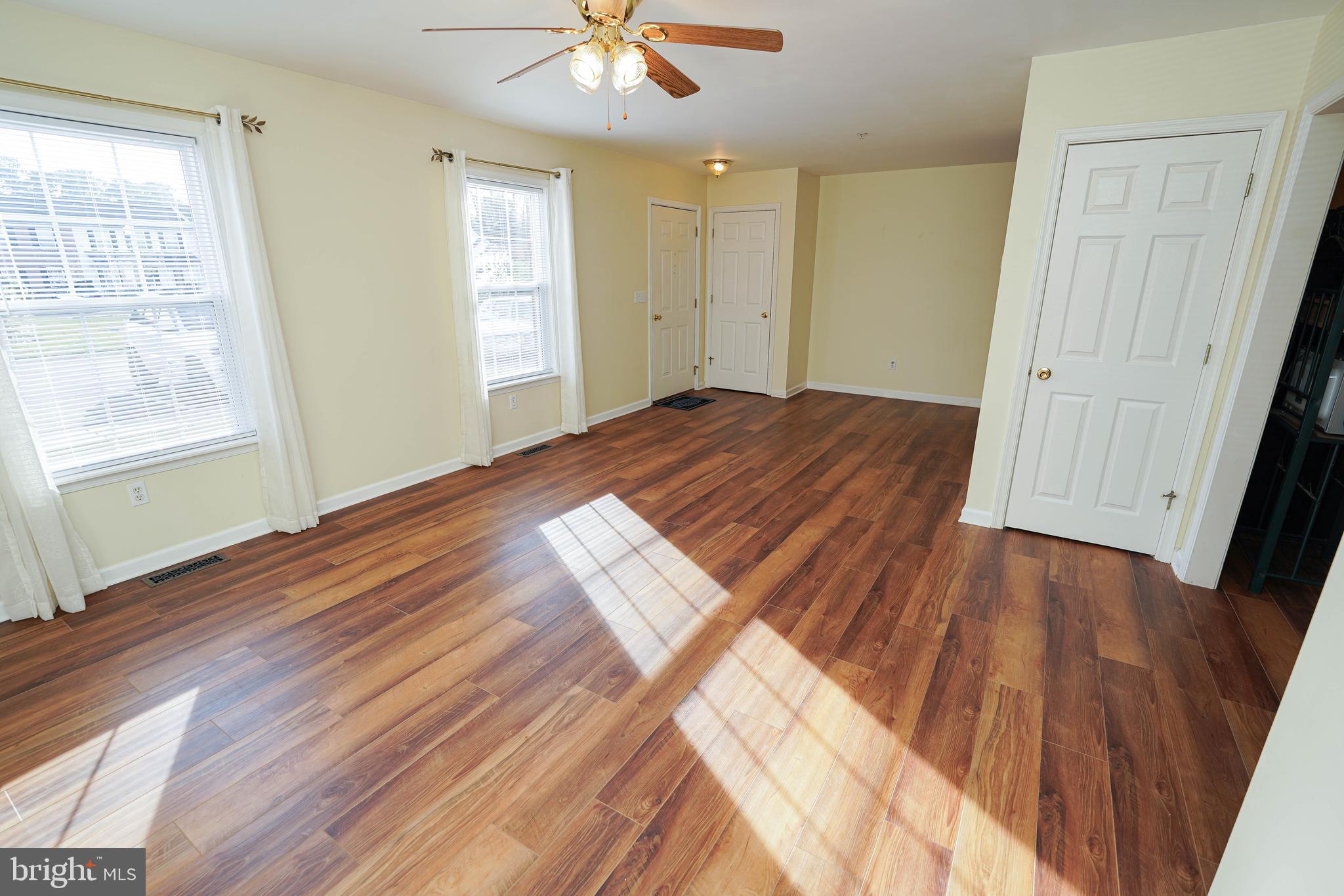 STONE GATE - Residential Lease