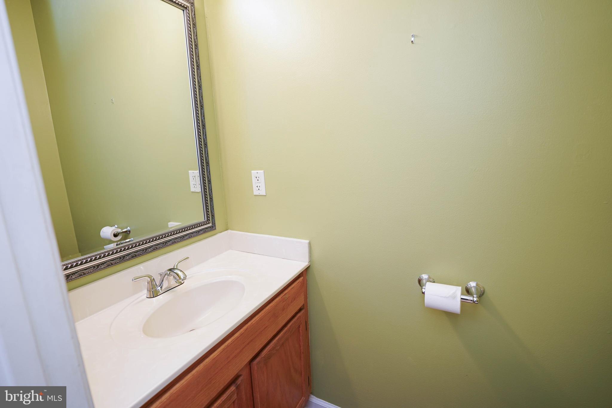 STONE GATE - Residential Lease