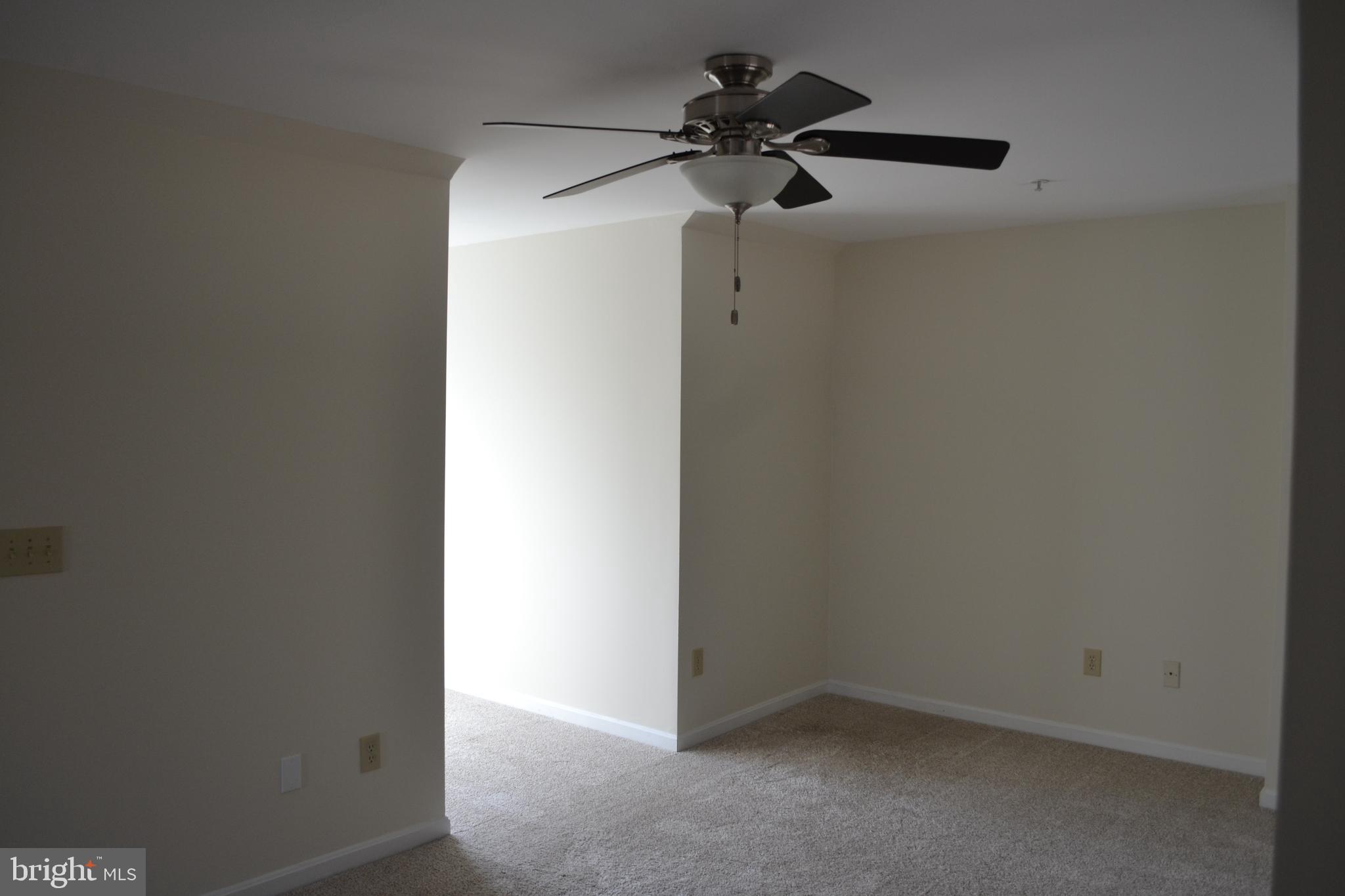 OAKLAND HILLS - Residential Lease