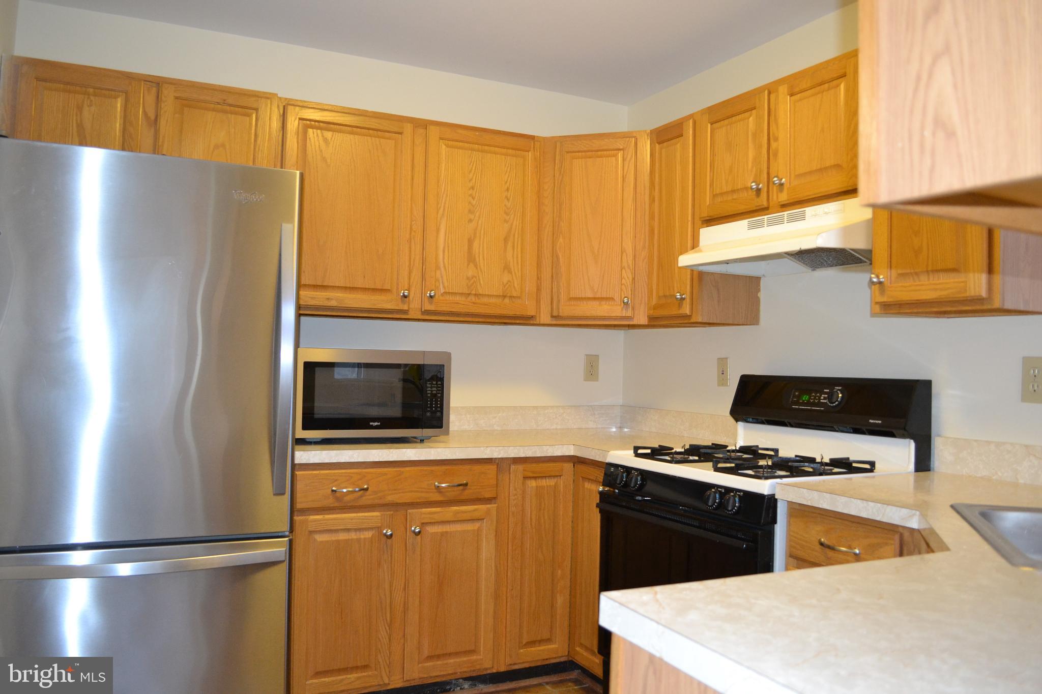 OAKLAND HILLS - Residential Lease