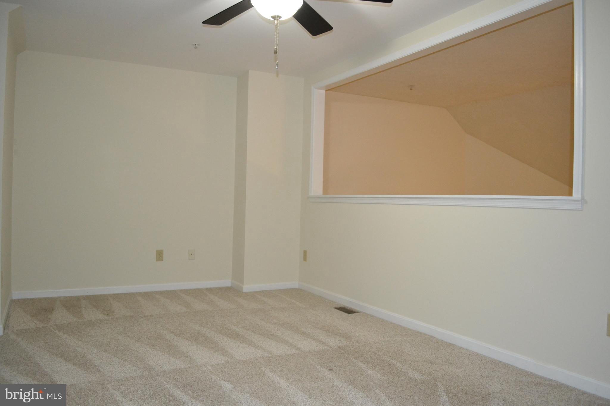 OAKLAND HILLS - Residential Lease